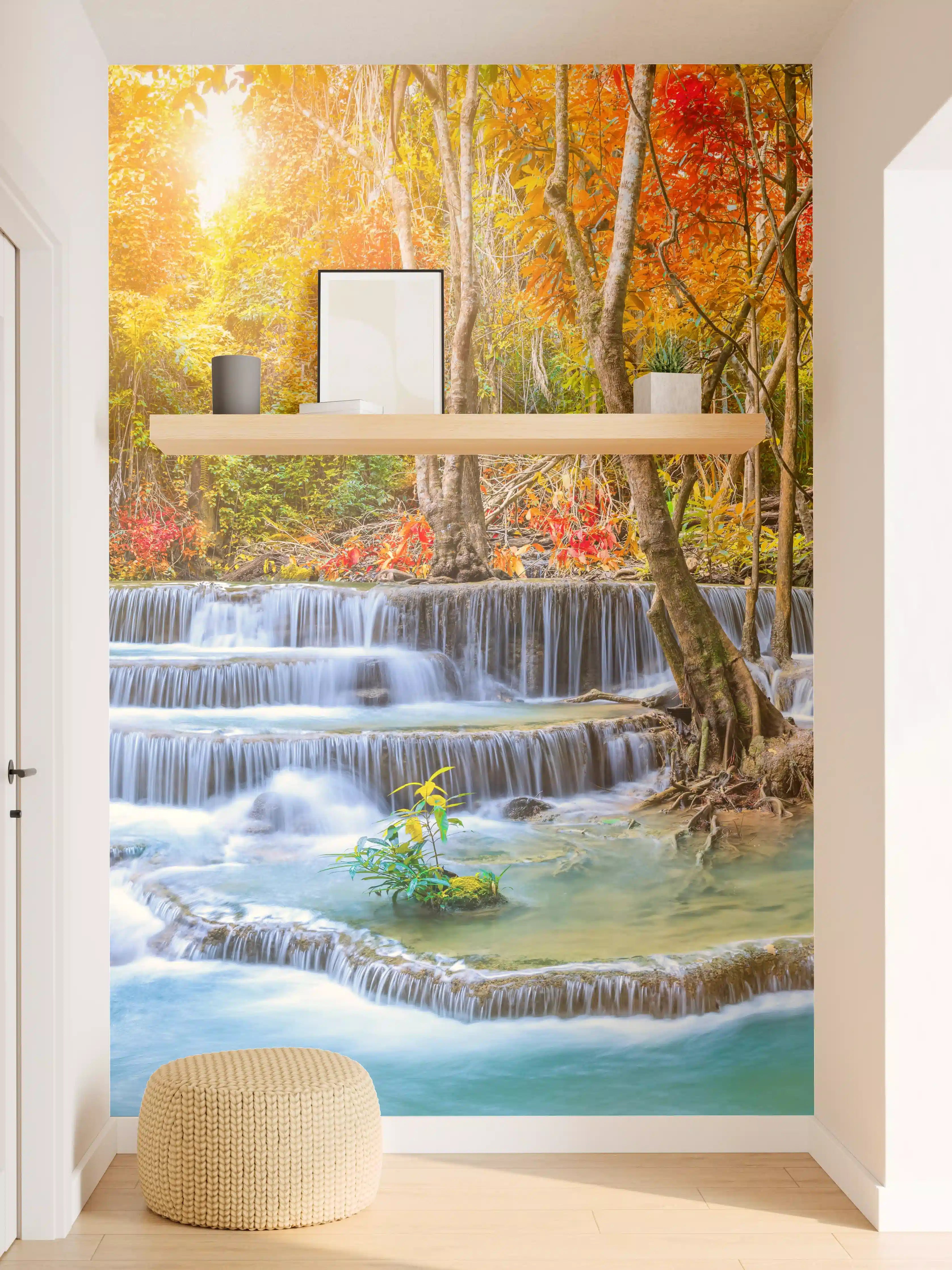 Wandverkleidung Flur - Wasserfall im Wald Thailand Nationalparks