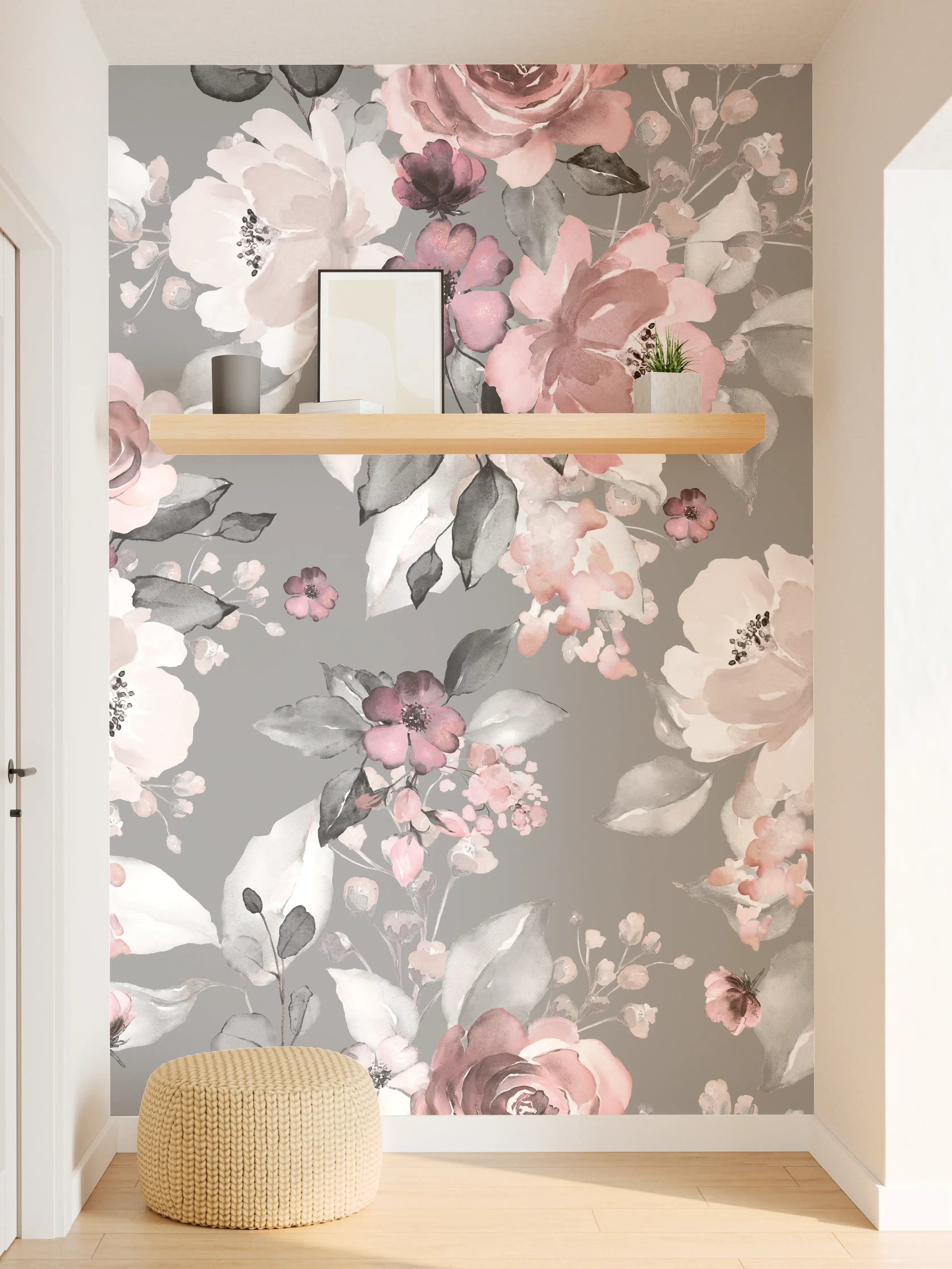 Wandverkleidung Flur - Zartes Blumenmuster in Grau- und Pastelltönen