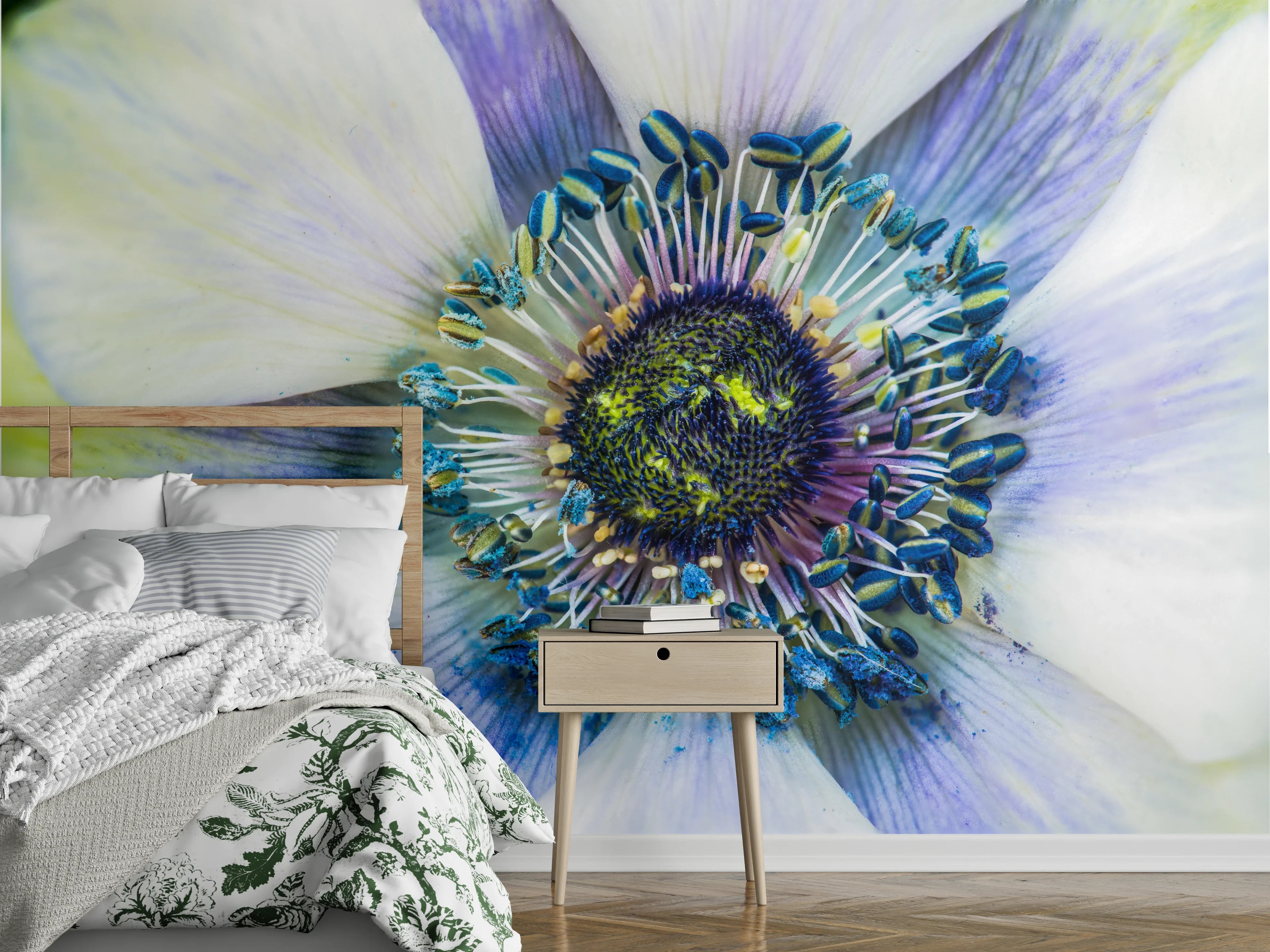 Wandverkleidung Schlafzimmer -  hübsche aufblühende Blume