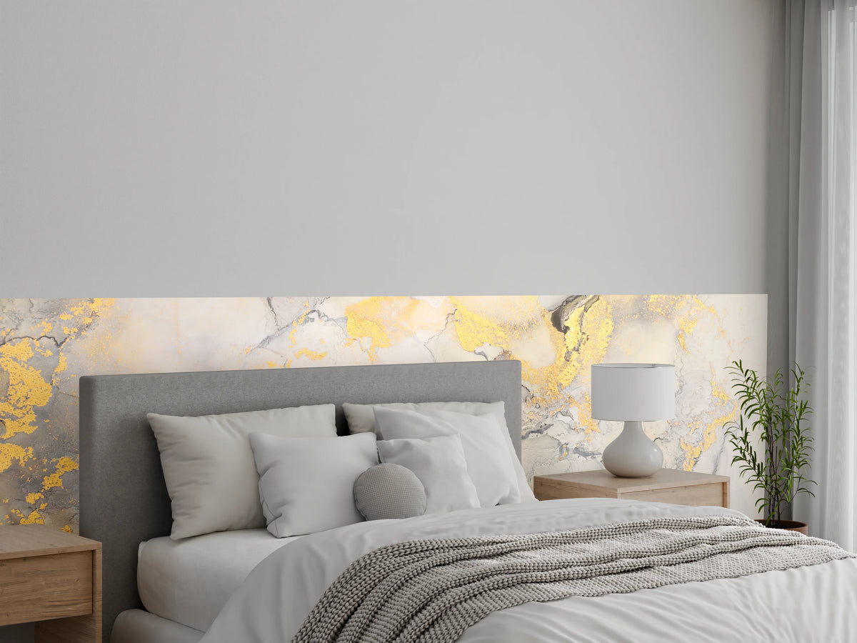 Wandverkleidung Schlafzimmer - Abstrakte Marmorkunst mit Goldakzenten