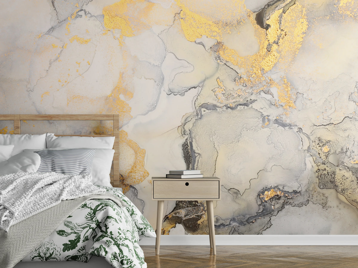 Wandverkleidung Schlafzimmer - Abstrakte Marmorkunst mit Goldakzenten