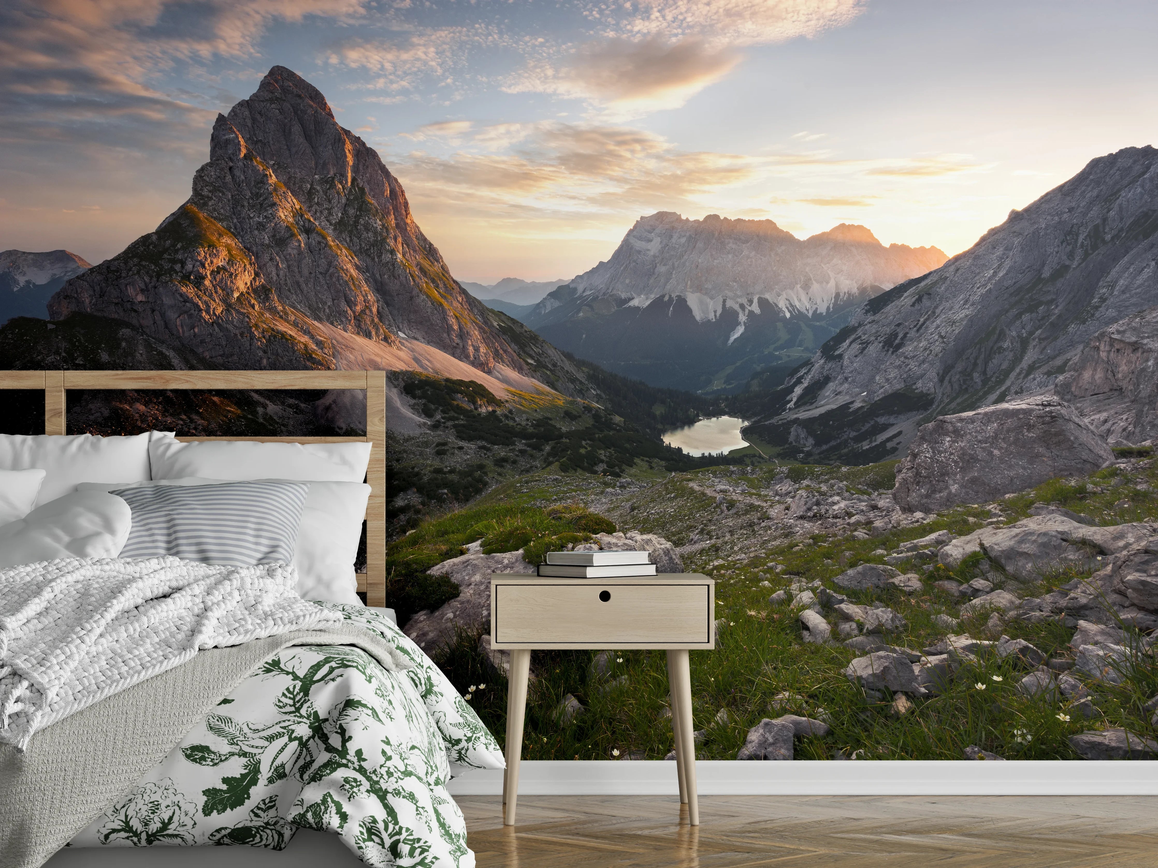 Wandverkleidung Schlafzimmer - Alpenpanorama Sonnenuntergang Berge See