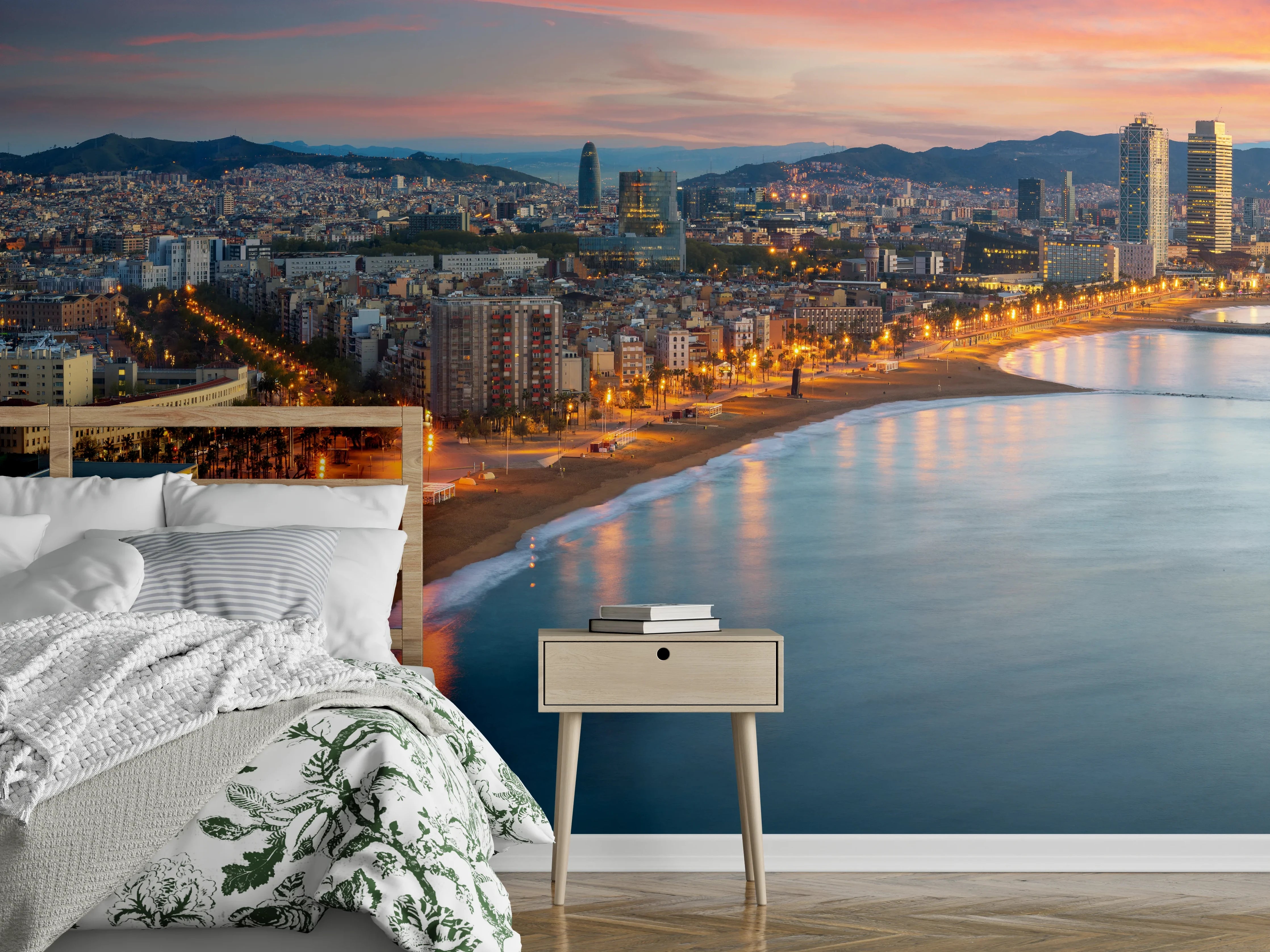 Wandverkleidung Schlafzimmer - Barcelona Skyline bei Sonnenuntergang Panorama