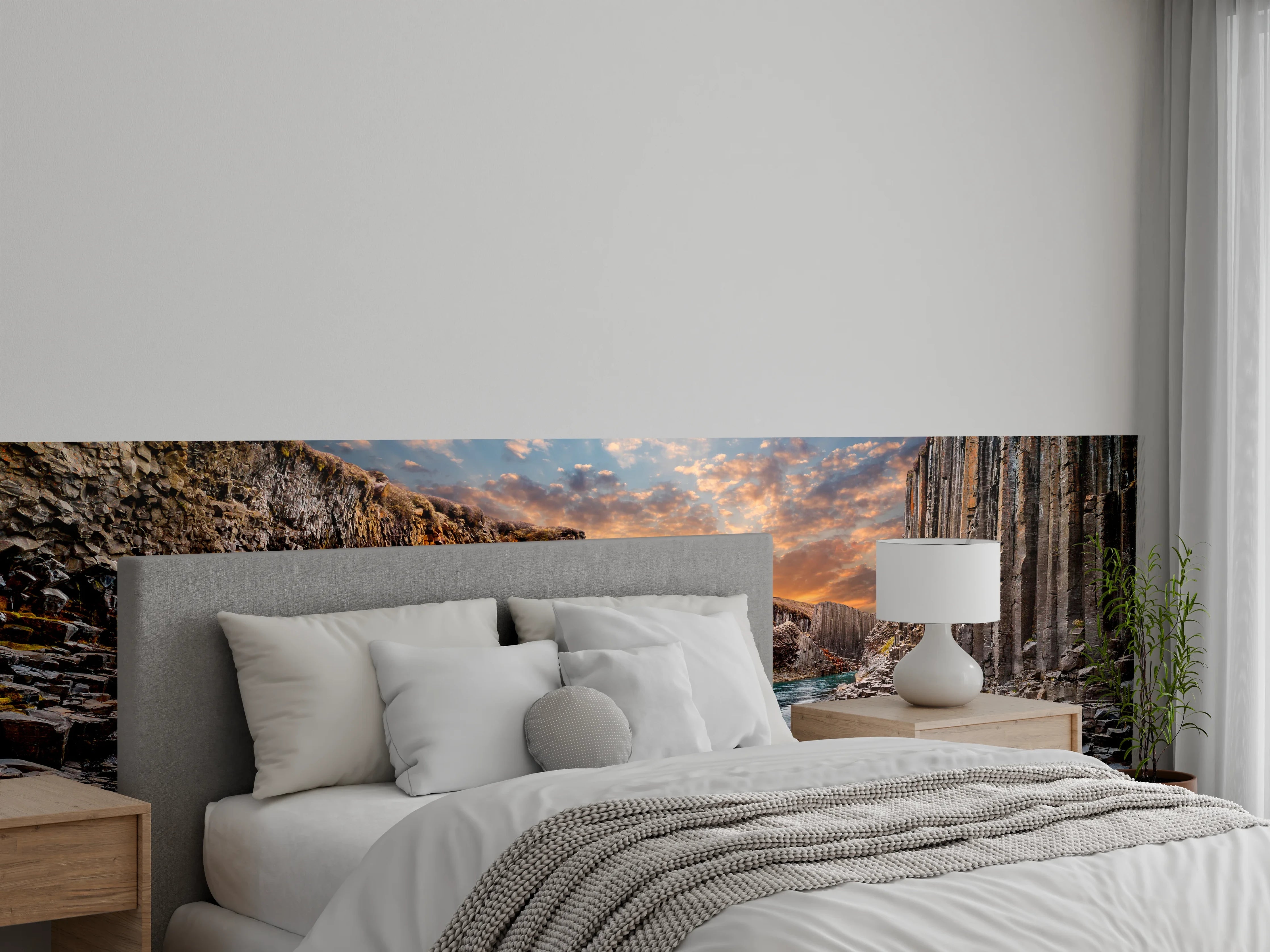 Wandverkleidung Schlafzimmer - Basalt-Schlucht am Wildfluss