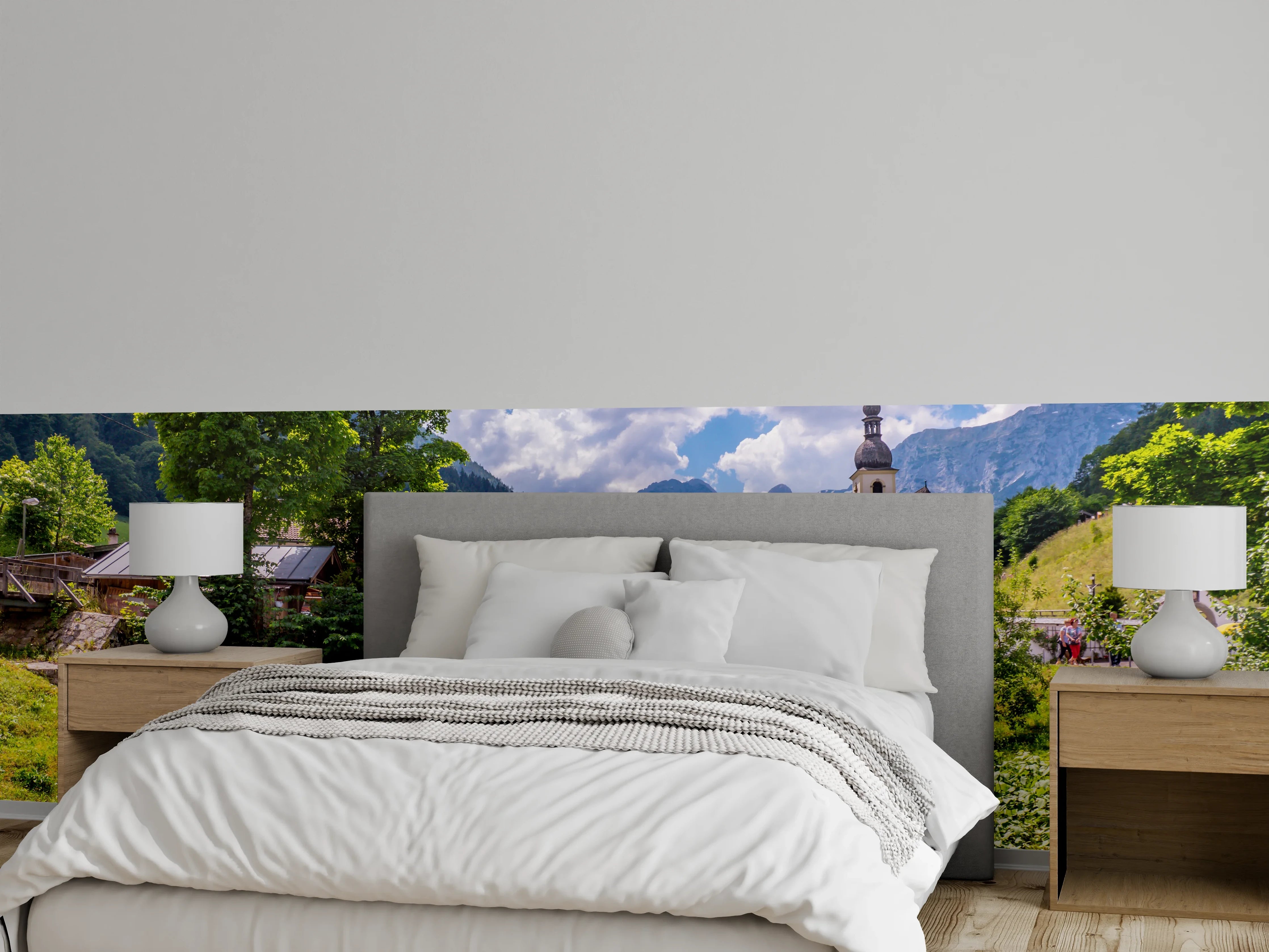 Wandverkleidung Schlafzimmer - Bayerische Alpenidylle mit Fluss und Kirche