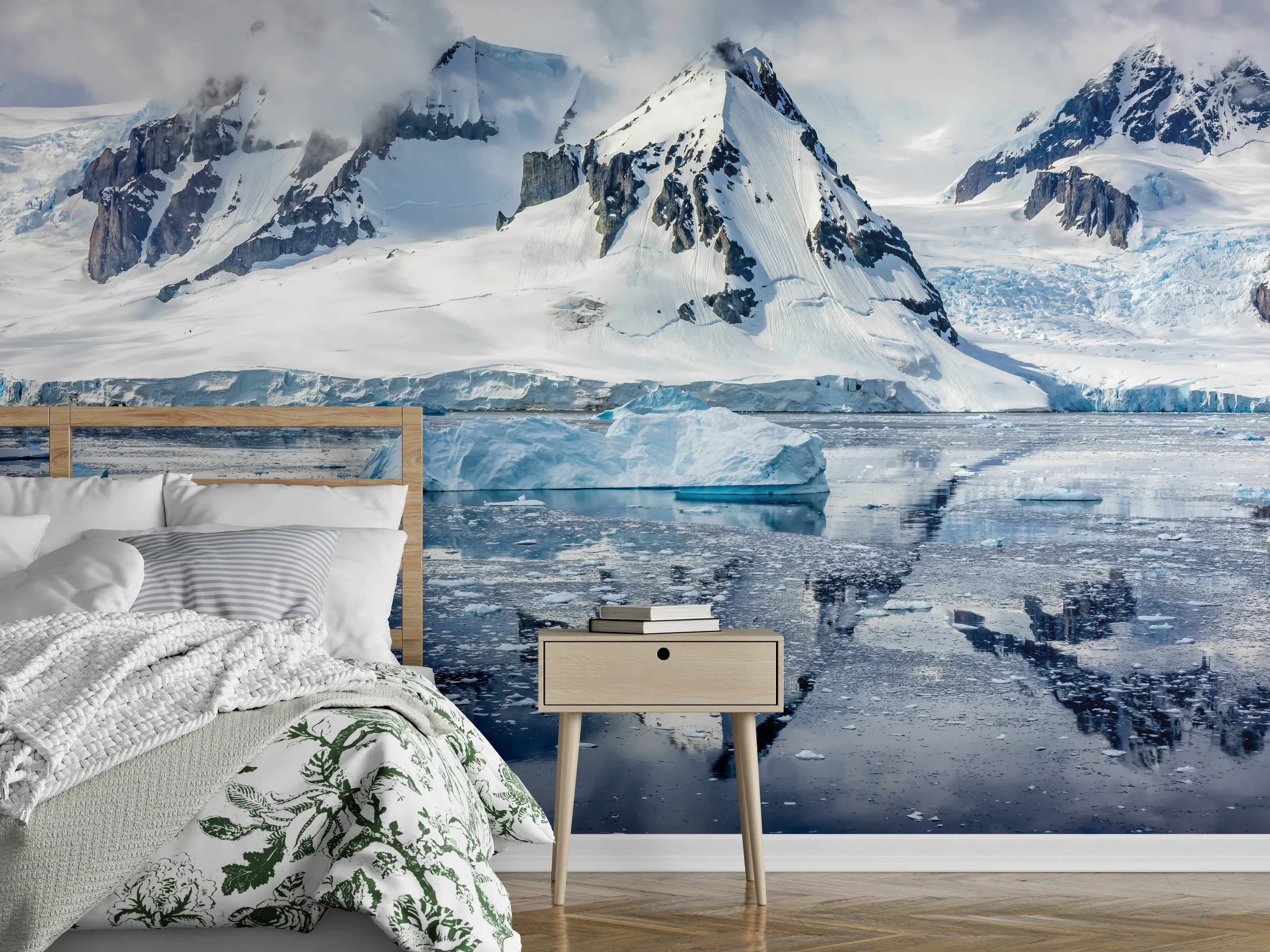 Wandverkleidung Schlafzimmer - Beeindruckende arktische Berglandschaft
