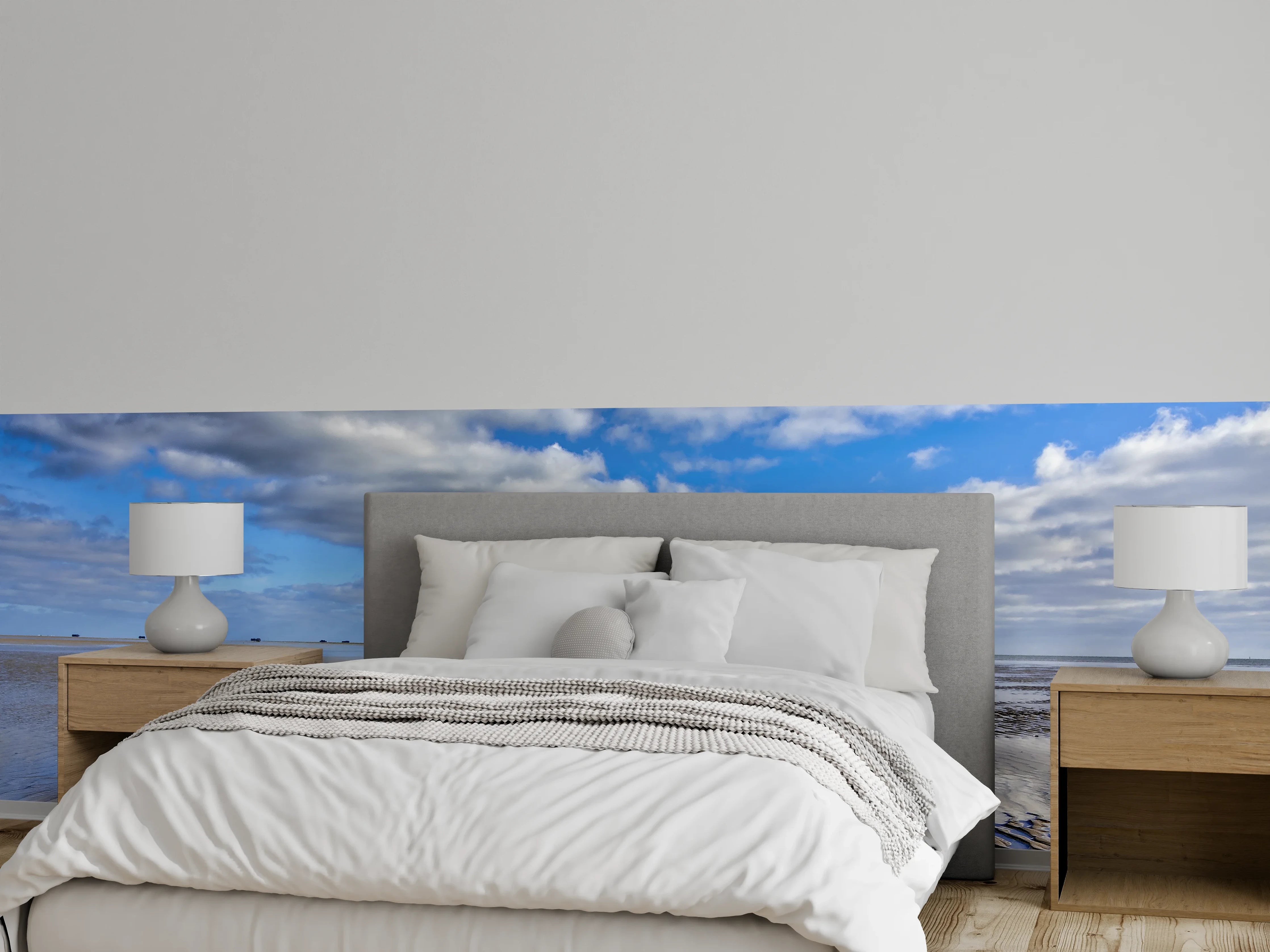 Wandverkleidung Schlafzimmer - Beruhigender Strand mit Himmel und Wolken