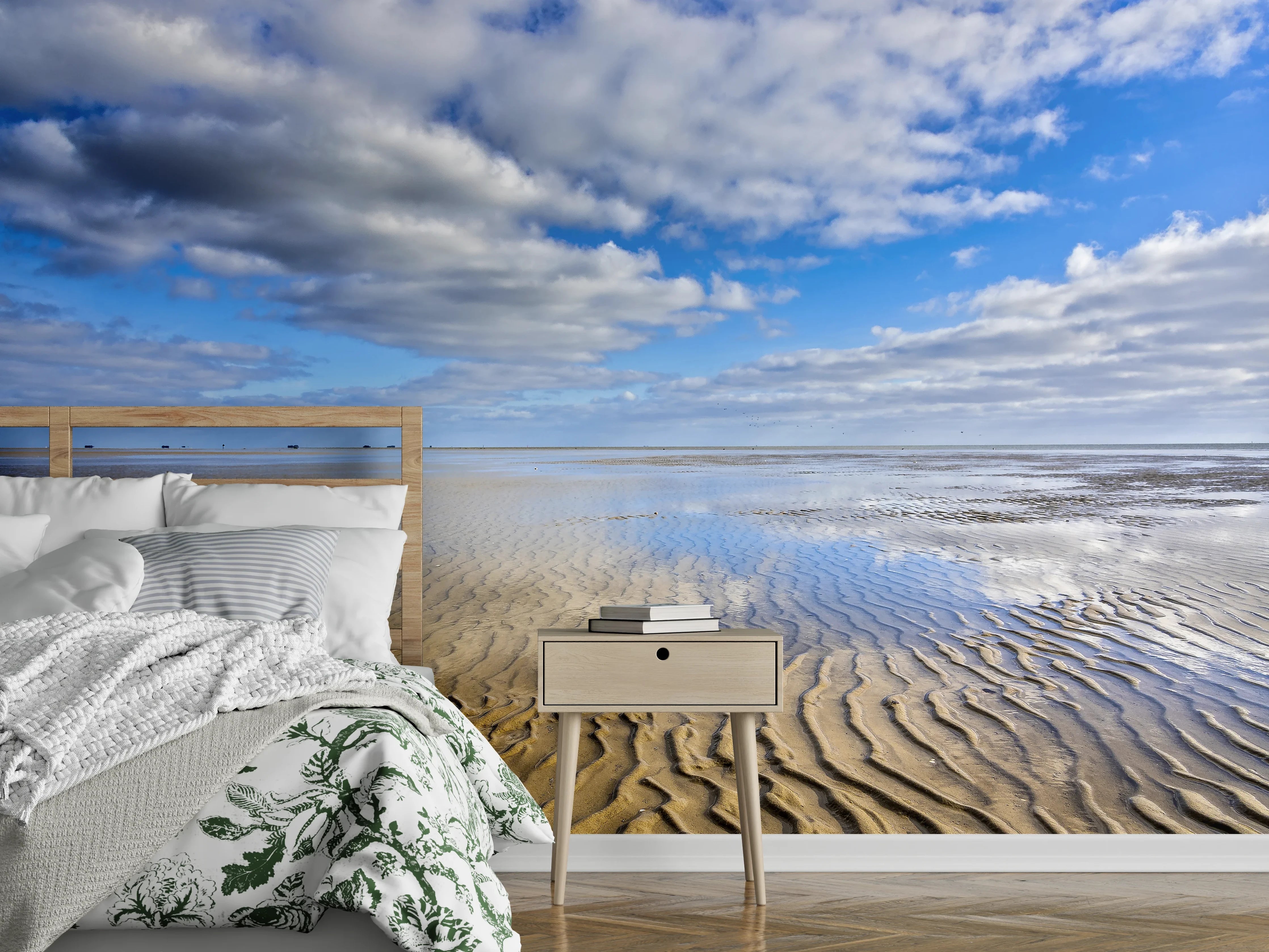 Wandverkleidung Schlafzimmer - Beruhigender Strand mit Himmel und Wolken