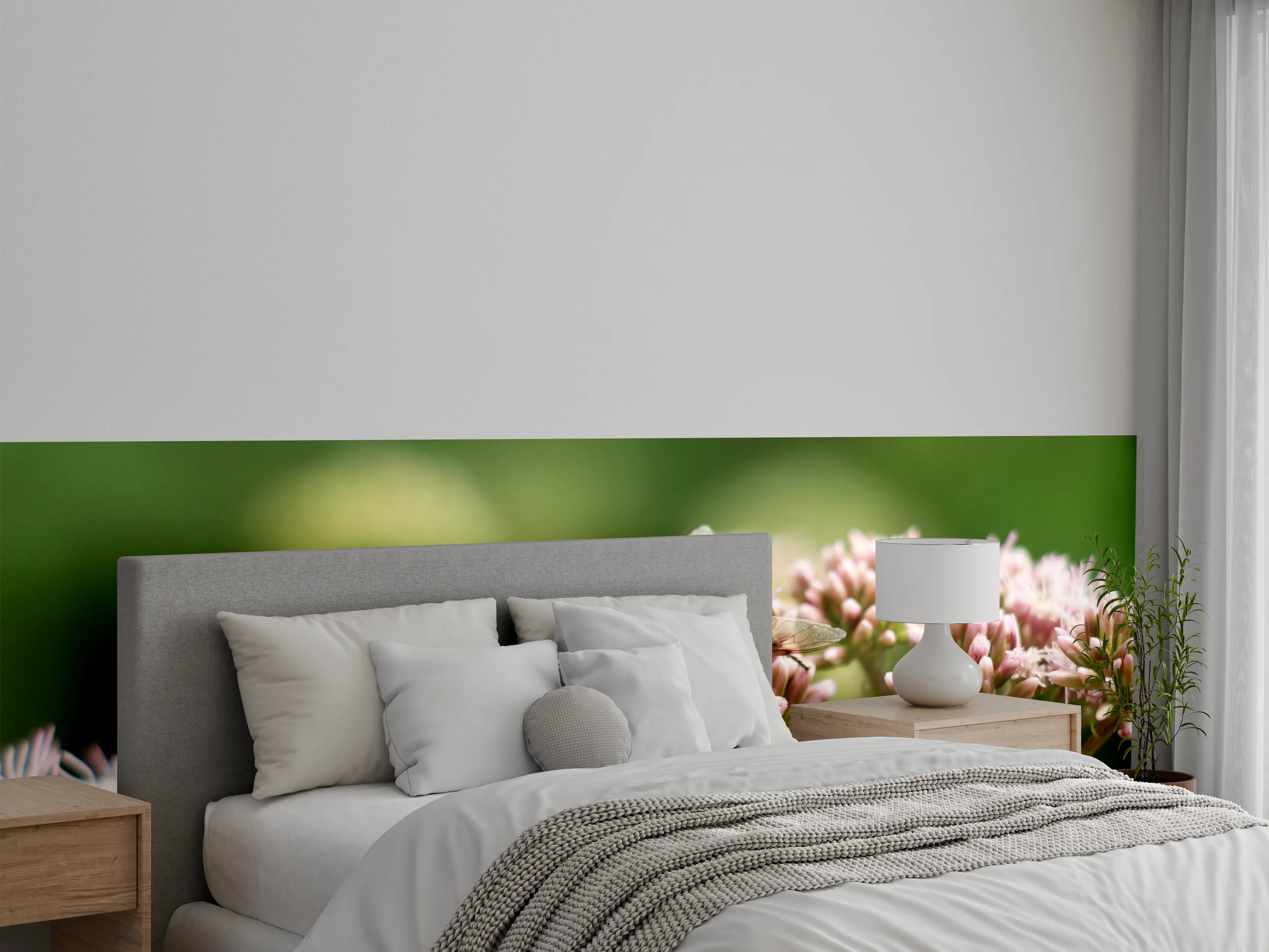 Wandverkleidung Schlafzimmer - Biene auf Rosa Blüten Makro