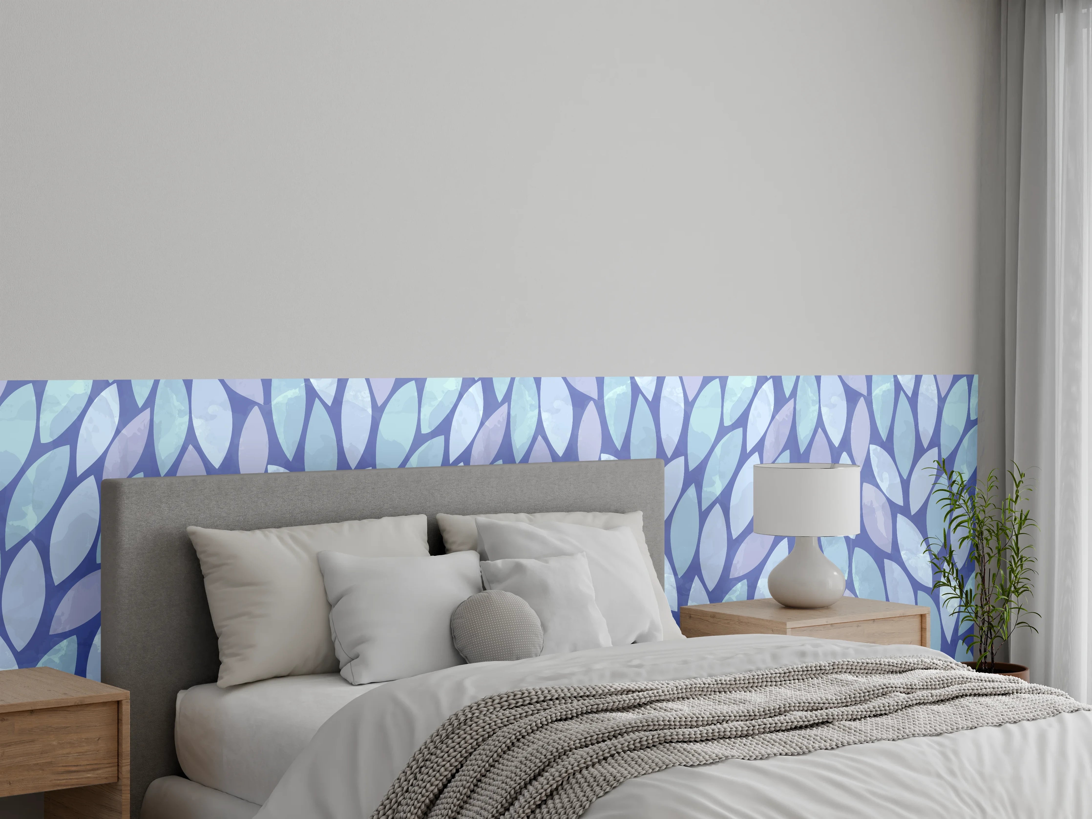 Wandverkleidung Schlafzimmer - Blau-lila Blattmuster modern