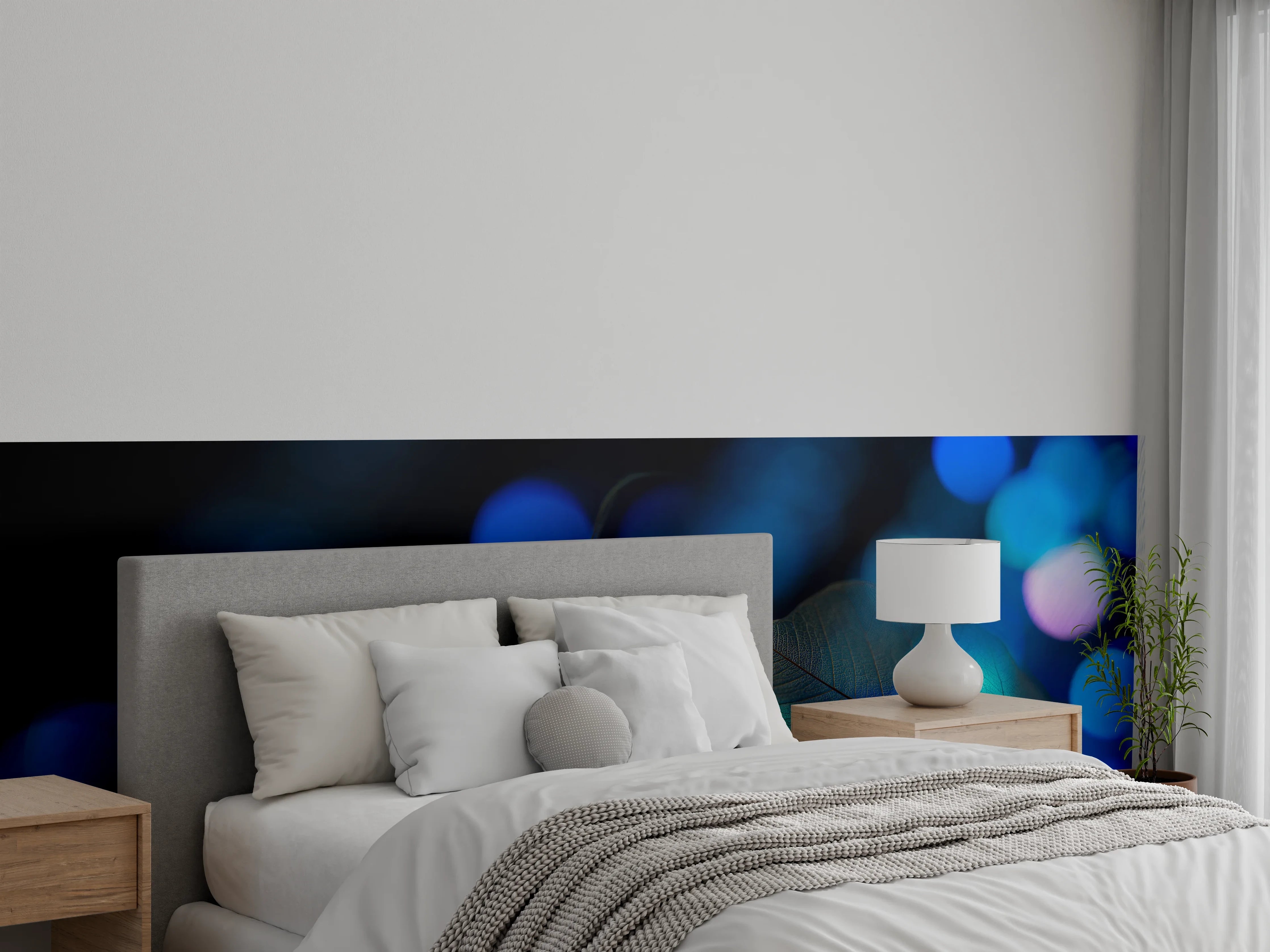 Wandverkleidung Schlafzimmer - Blaues Bokeh mit filigranen Blättern