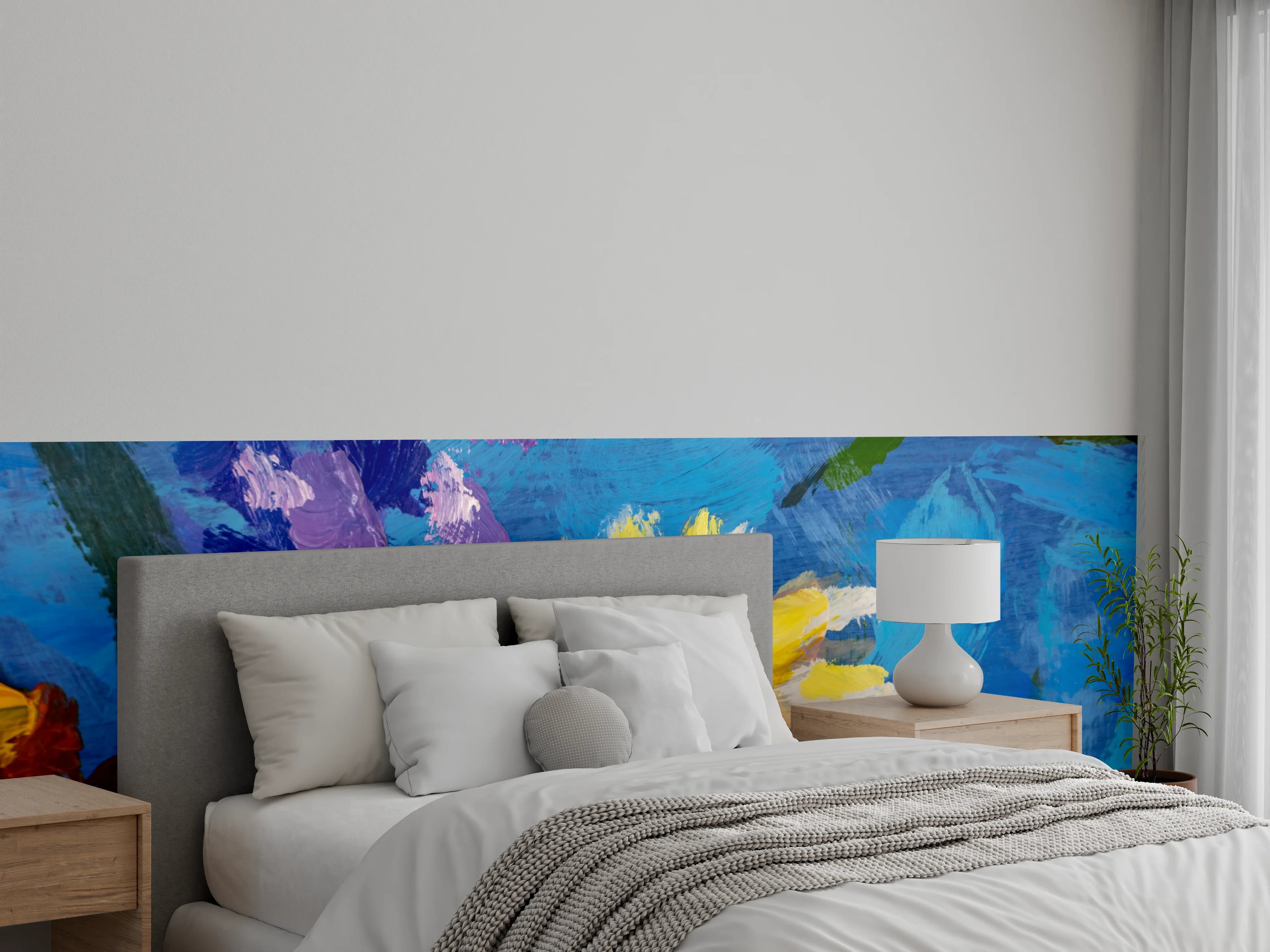 Wandverkleidung Schlafzimmer - Blumenmalerei auf blauem Hintergrund