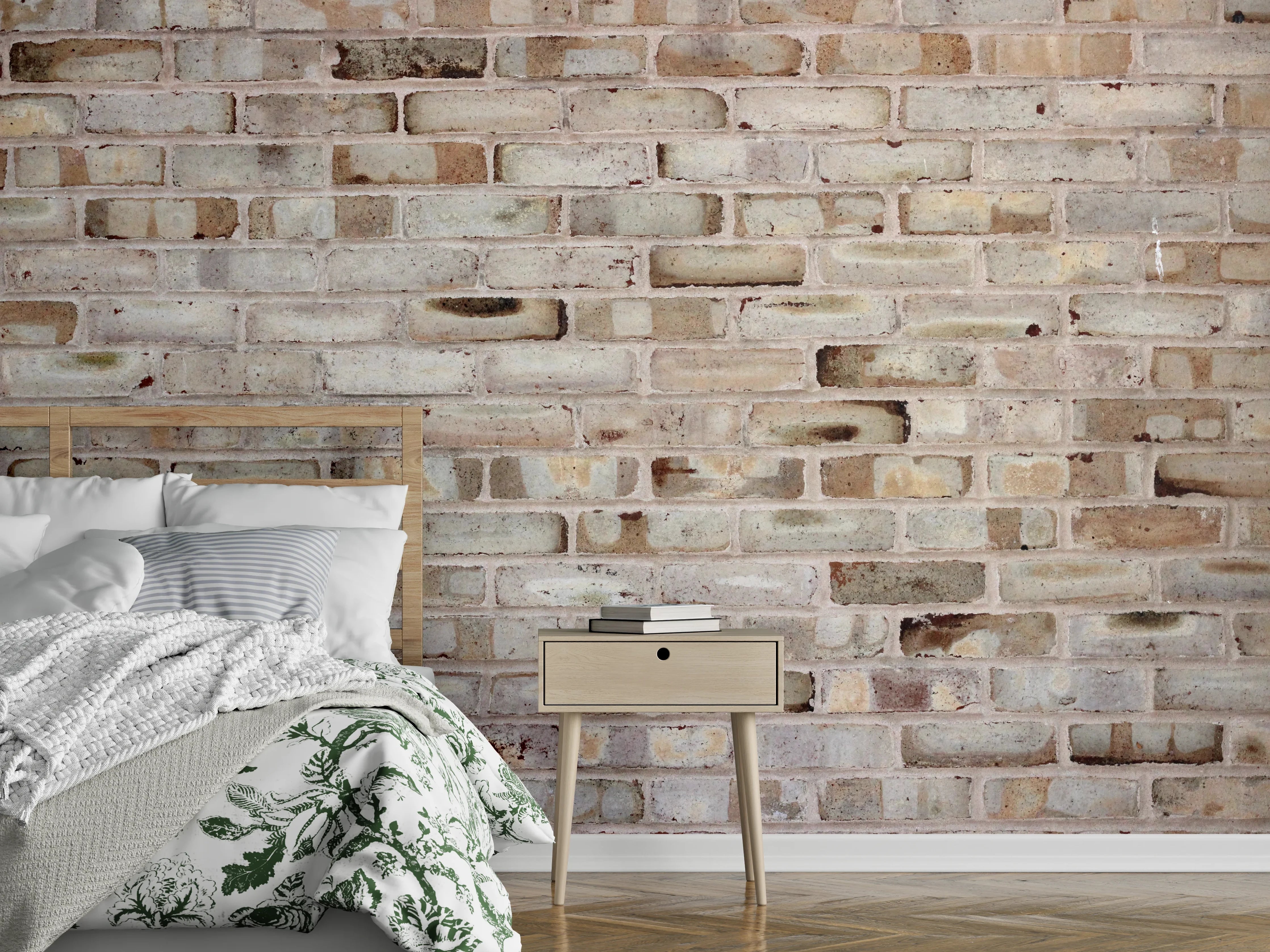 Wandverkleidung Schlafzimmer - Braune verschimmelte Ziegelmauer