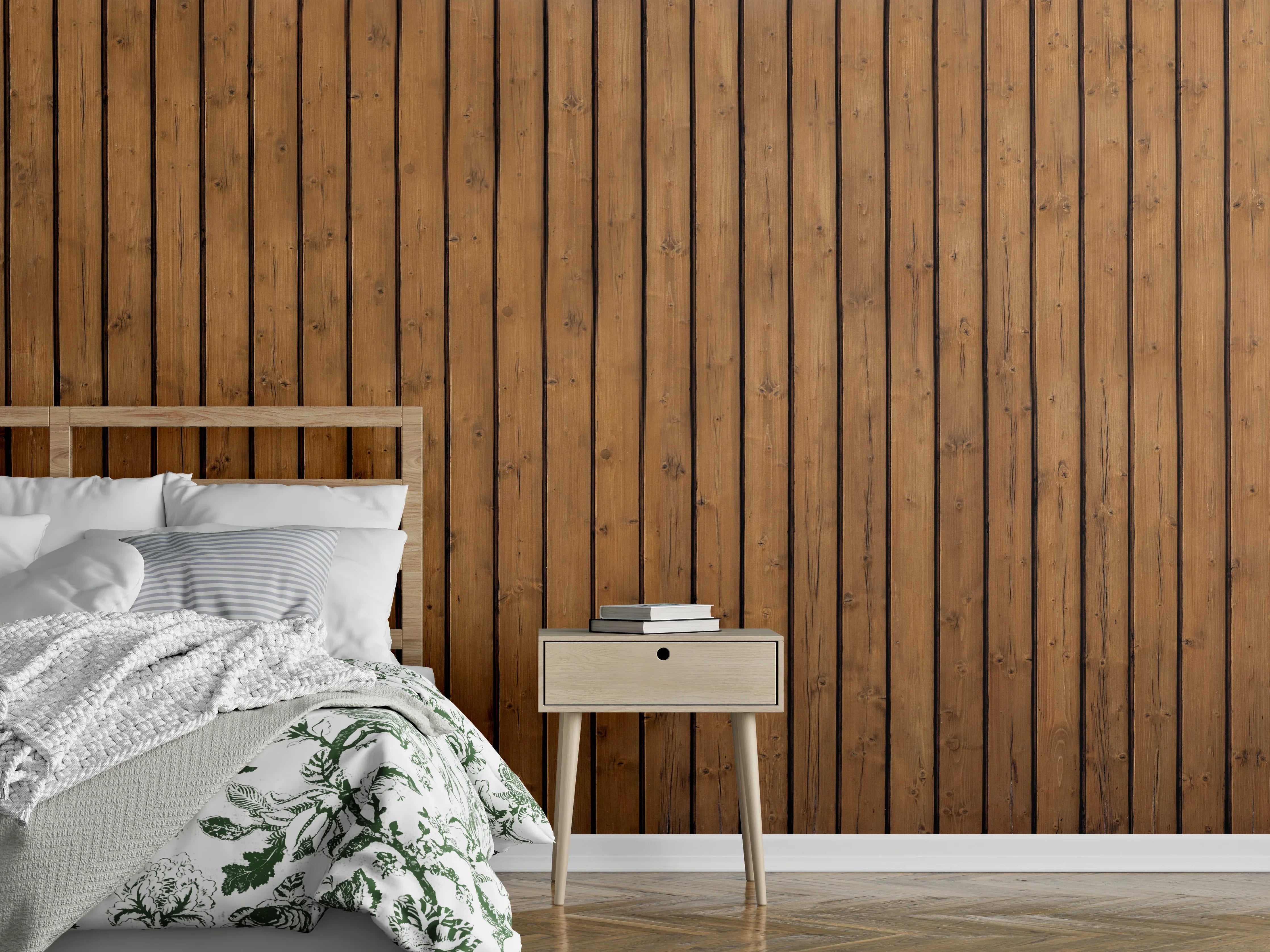 Wandverkleidung Schlafzimmer - Braune vertikale Holzdielen