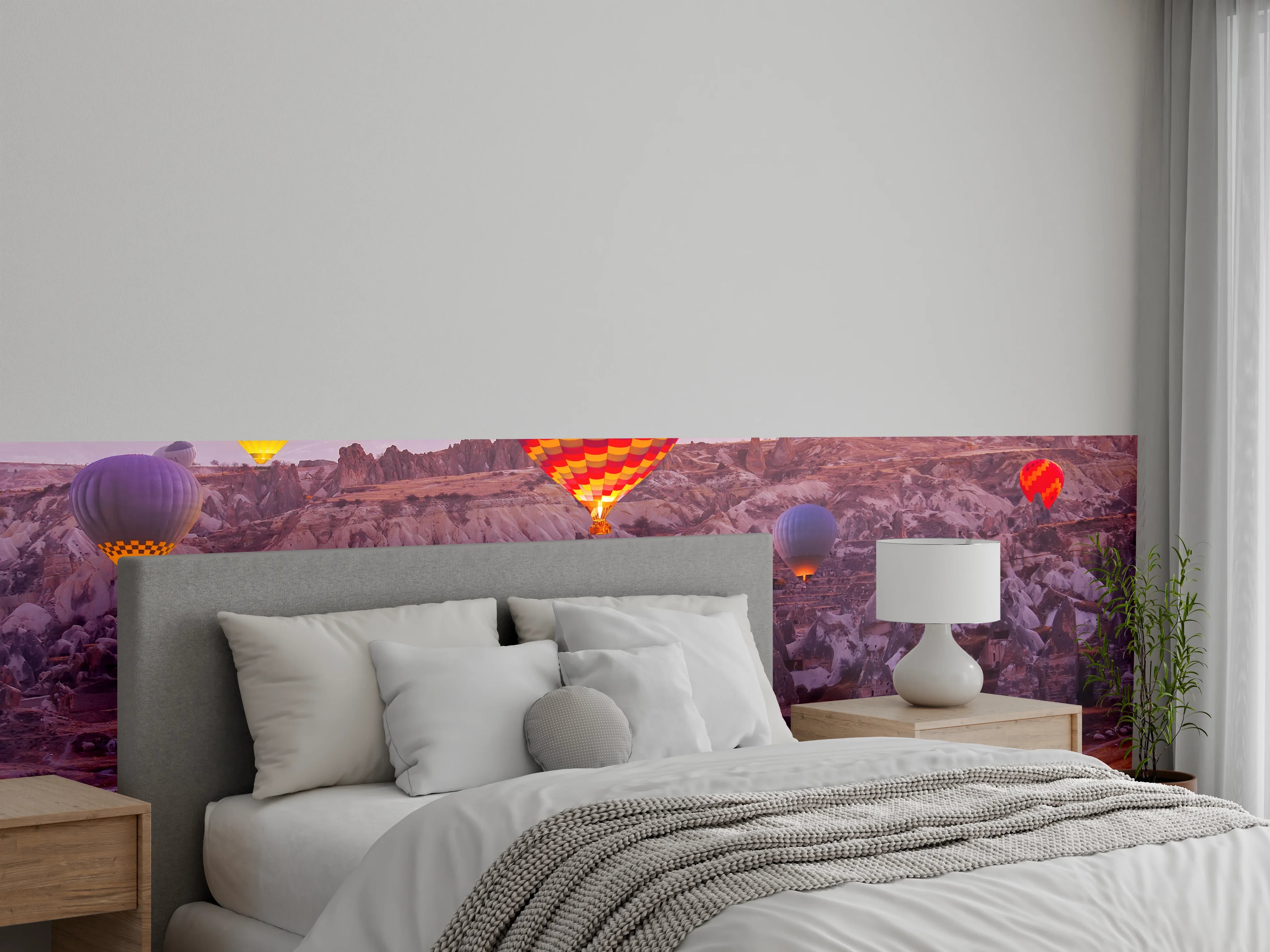 Wandverkleidung Schlafzimmer - Bunte Heißluftballons über Kappadokien