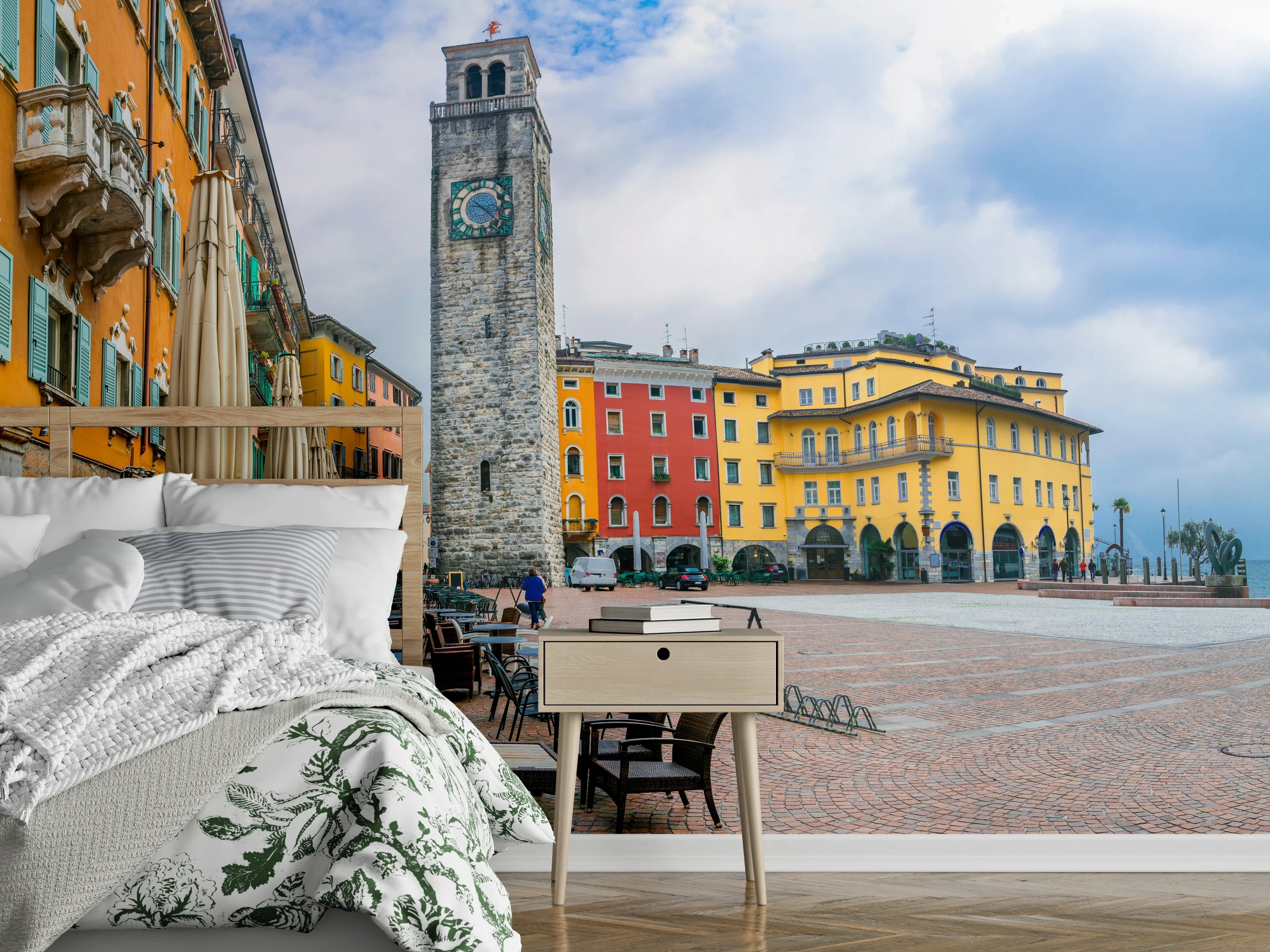 Wandverkleidung Schlafzimmer - Charmante Stadt am Gardasee - Riva del Garda