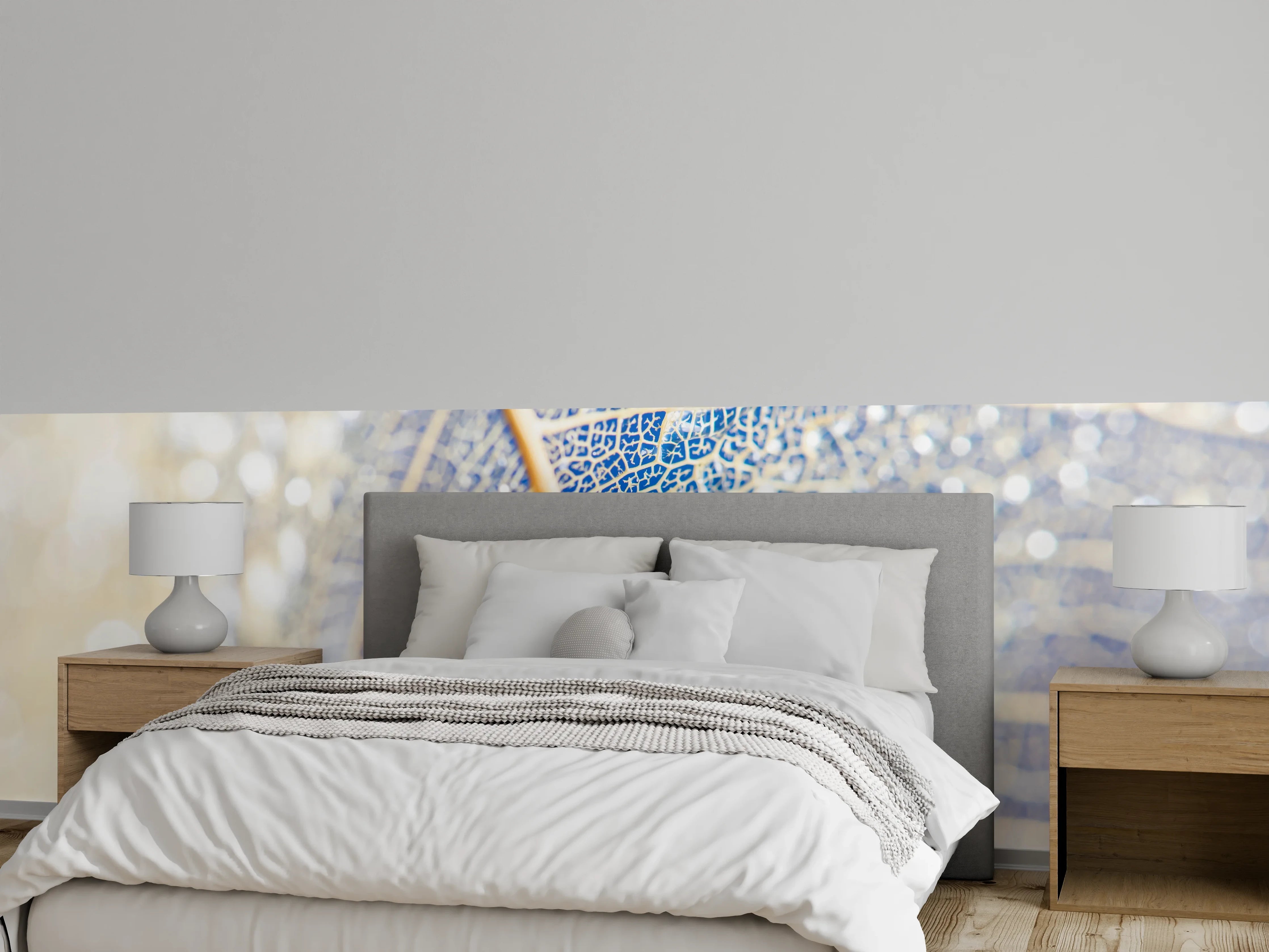 Wandverkleidung Schlafzimmer - Detailaufnahme einer Blattanalyse mit Wassertröpfchen