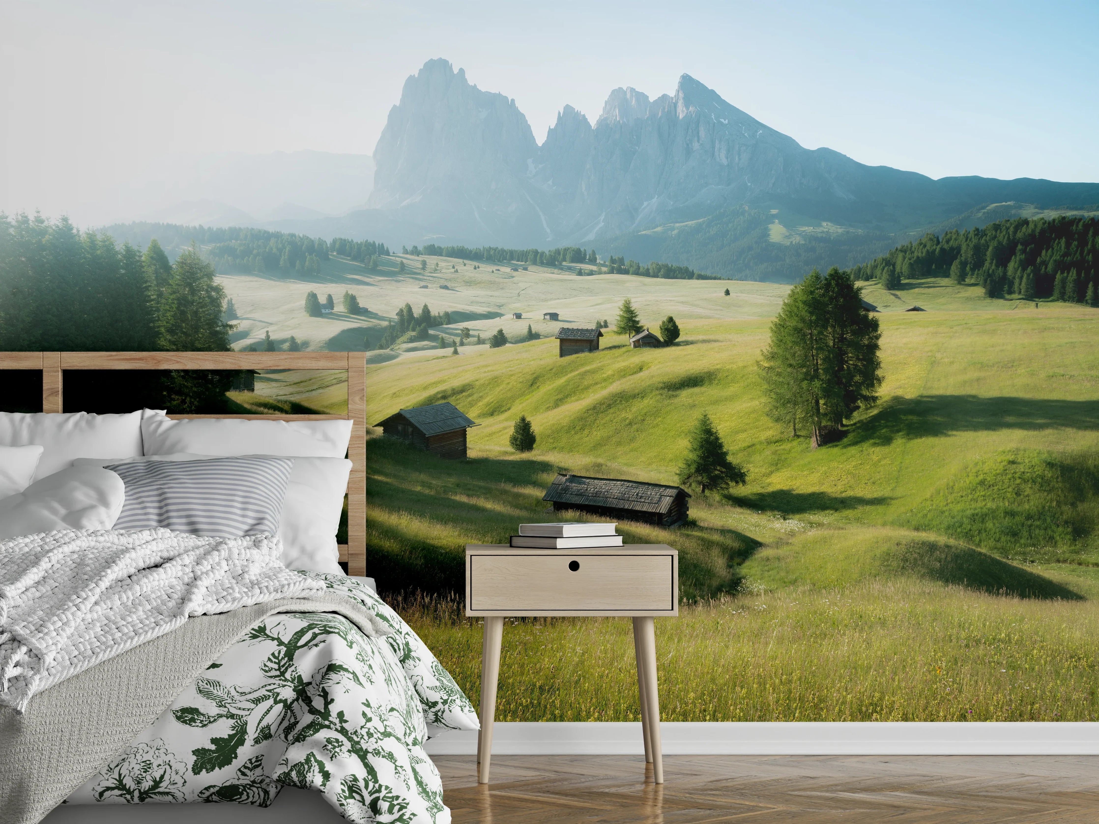 Wandverkleidung Schlafzimmer - Dolomiten Panorama: Sonnige Bergwiese
