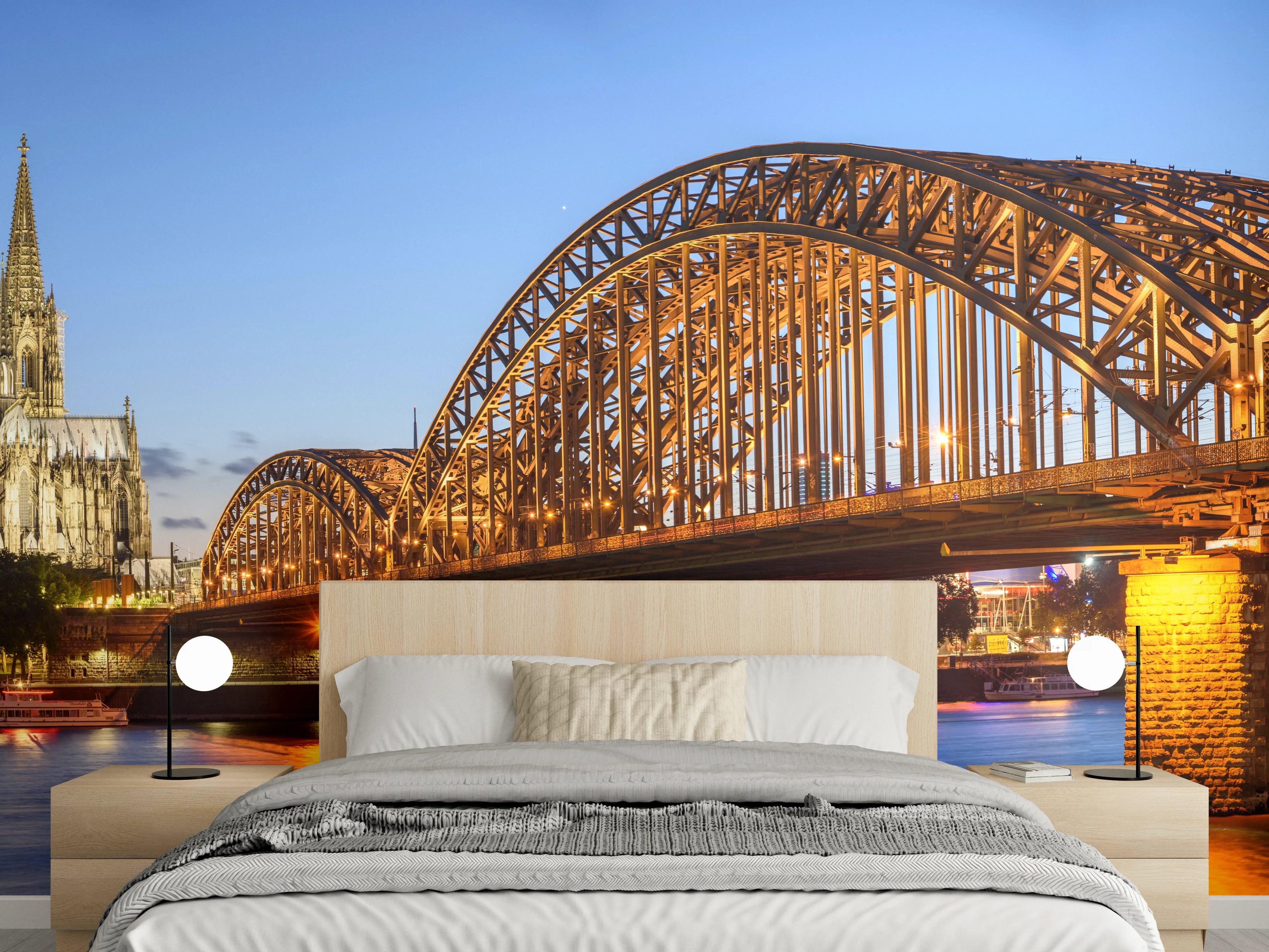 Wandverkleidung Schlafzimmer - Dombrücke in Köln - Deutschland
