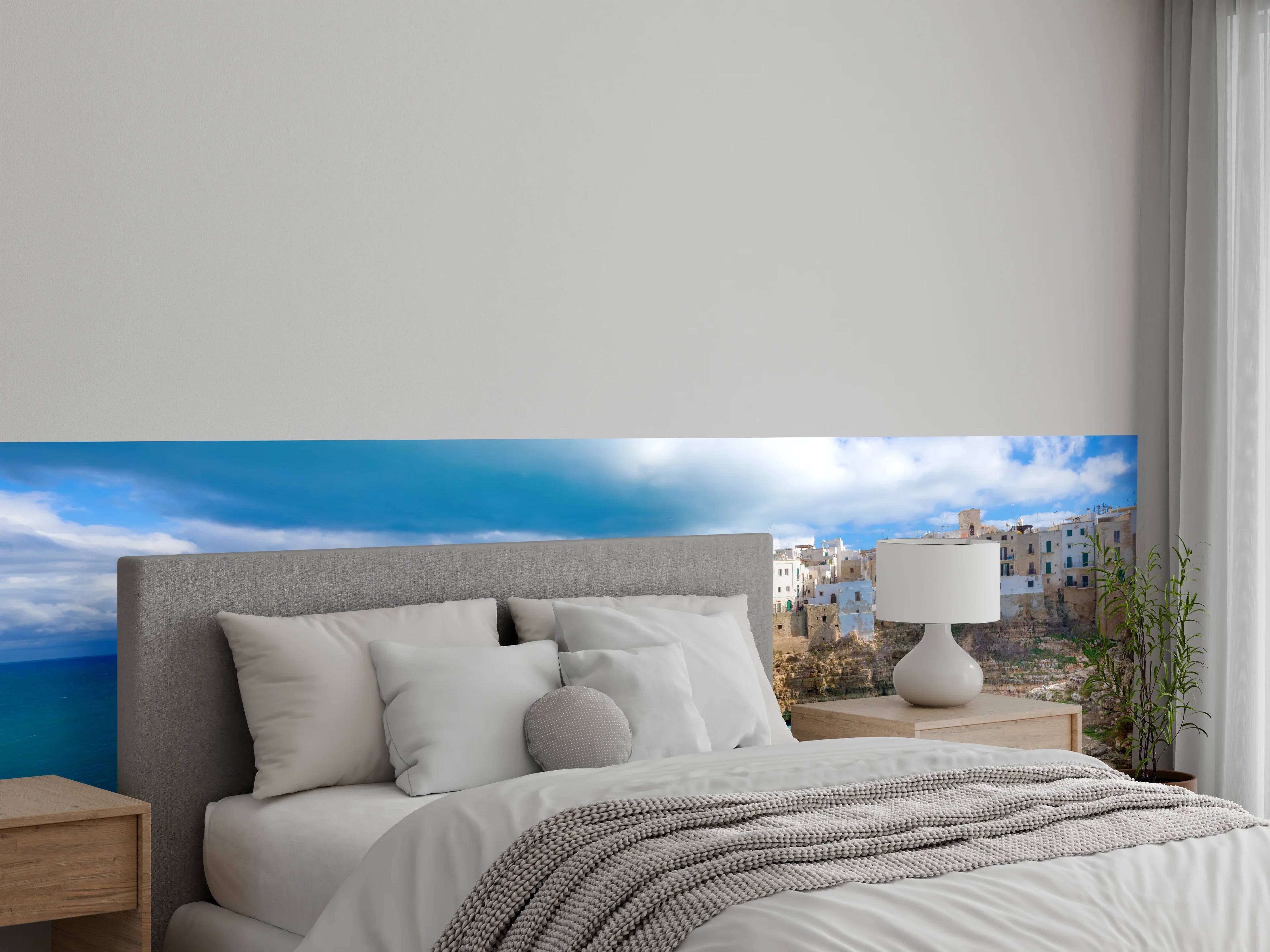 Wandverkleidung Schlafzimmer - Drohnensicht - Polignano