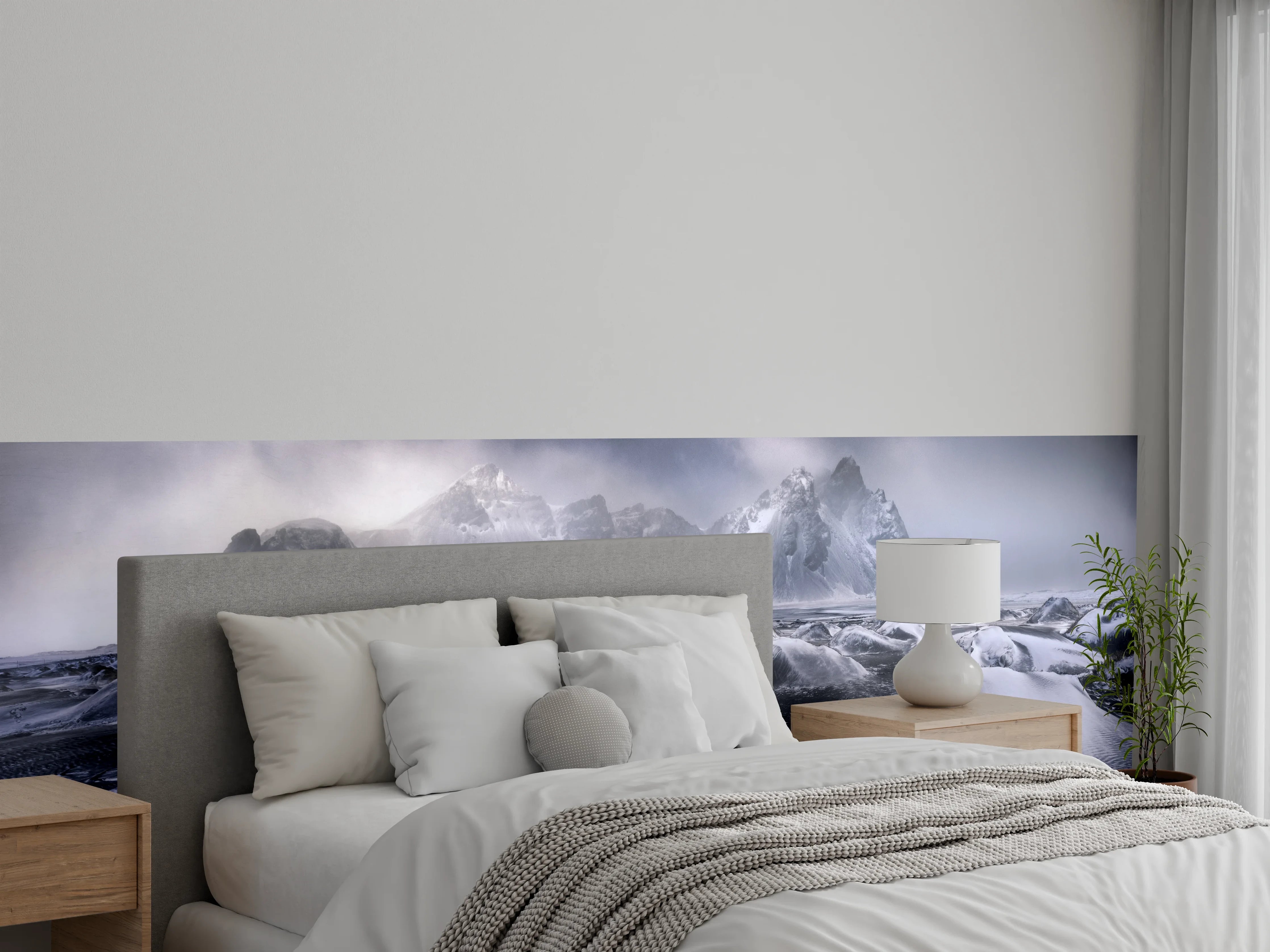 Wandverkleidung Schlafzimmer - Eisige Berge Schwarz-Weiß Wandmotiv
