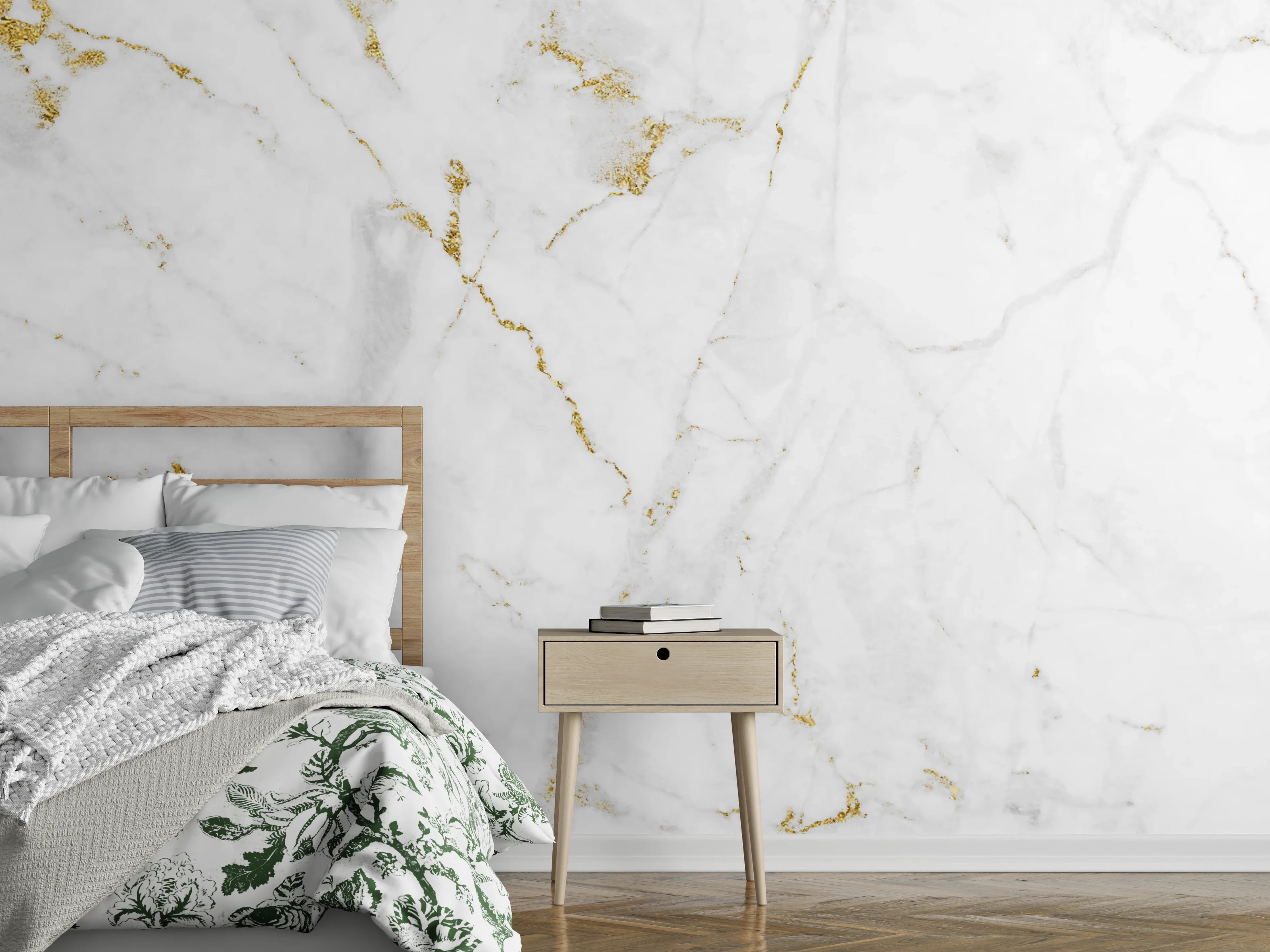 Wandverkleidung Schlafzimmer - Elegante weiße Marmor-Textur mit goldenen Akzenten