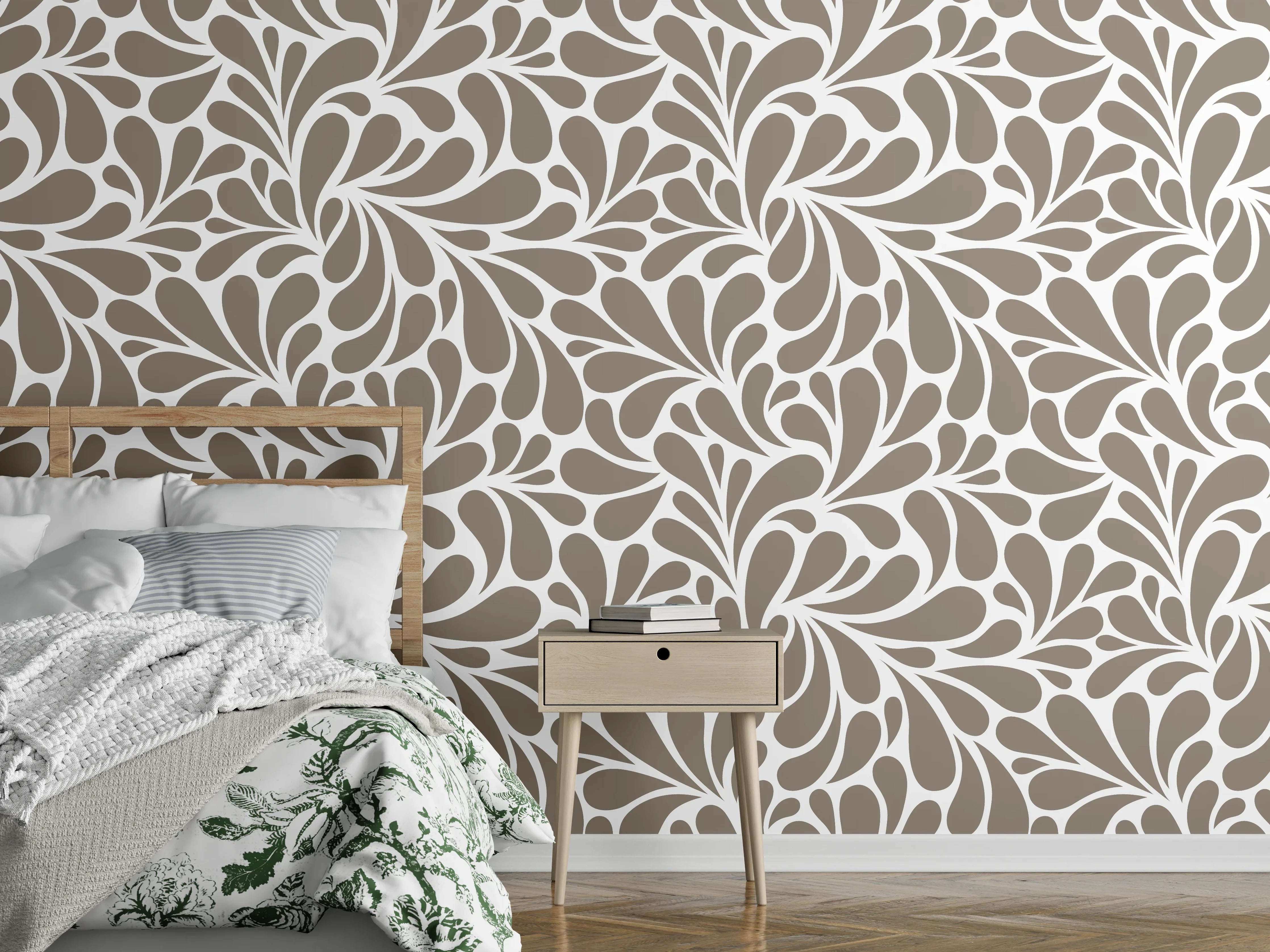 Wandverkleidung Schlafzimmer - Elegantes florales Muster in Beige und Grau