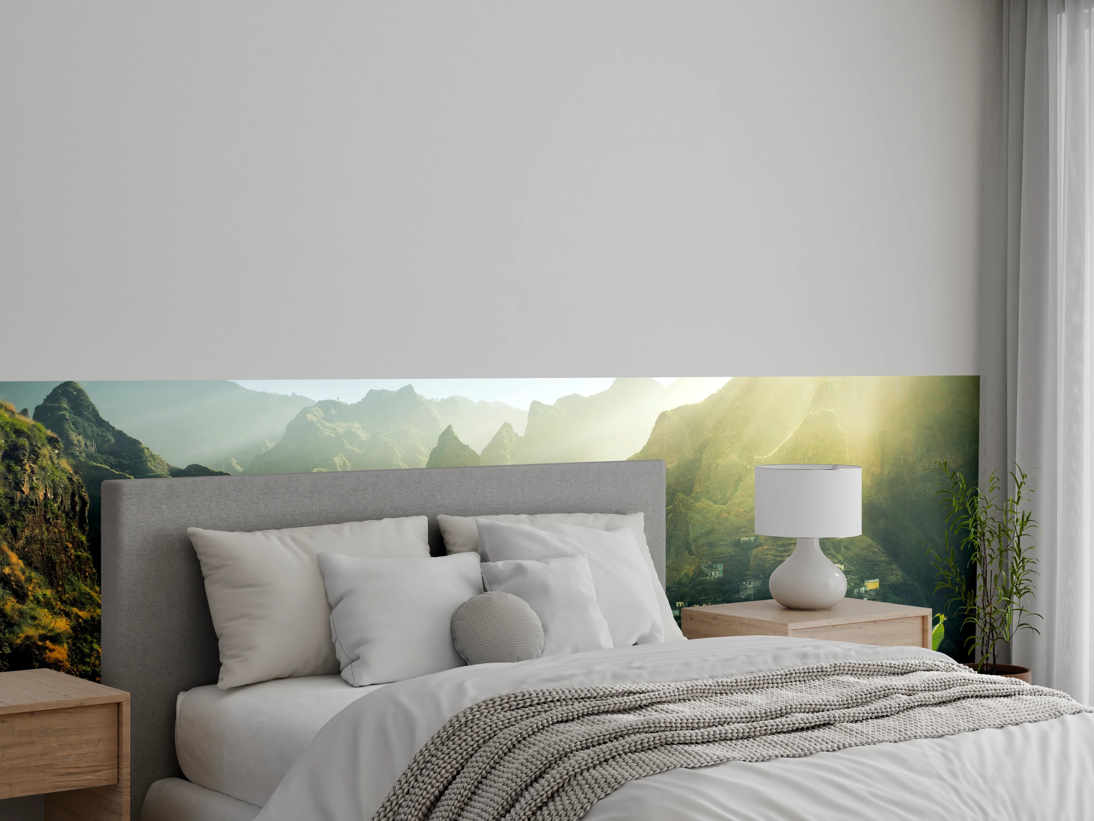 Wandverkleidung Schlafzimmer - Exotische Berglandschaft im Sonnenlicht