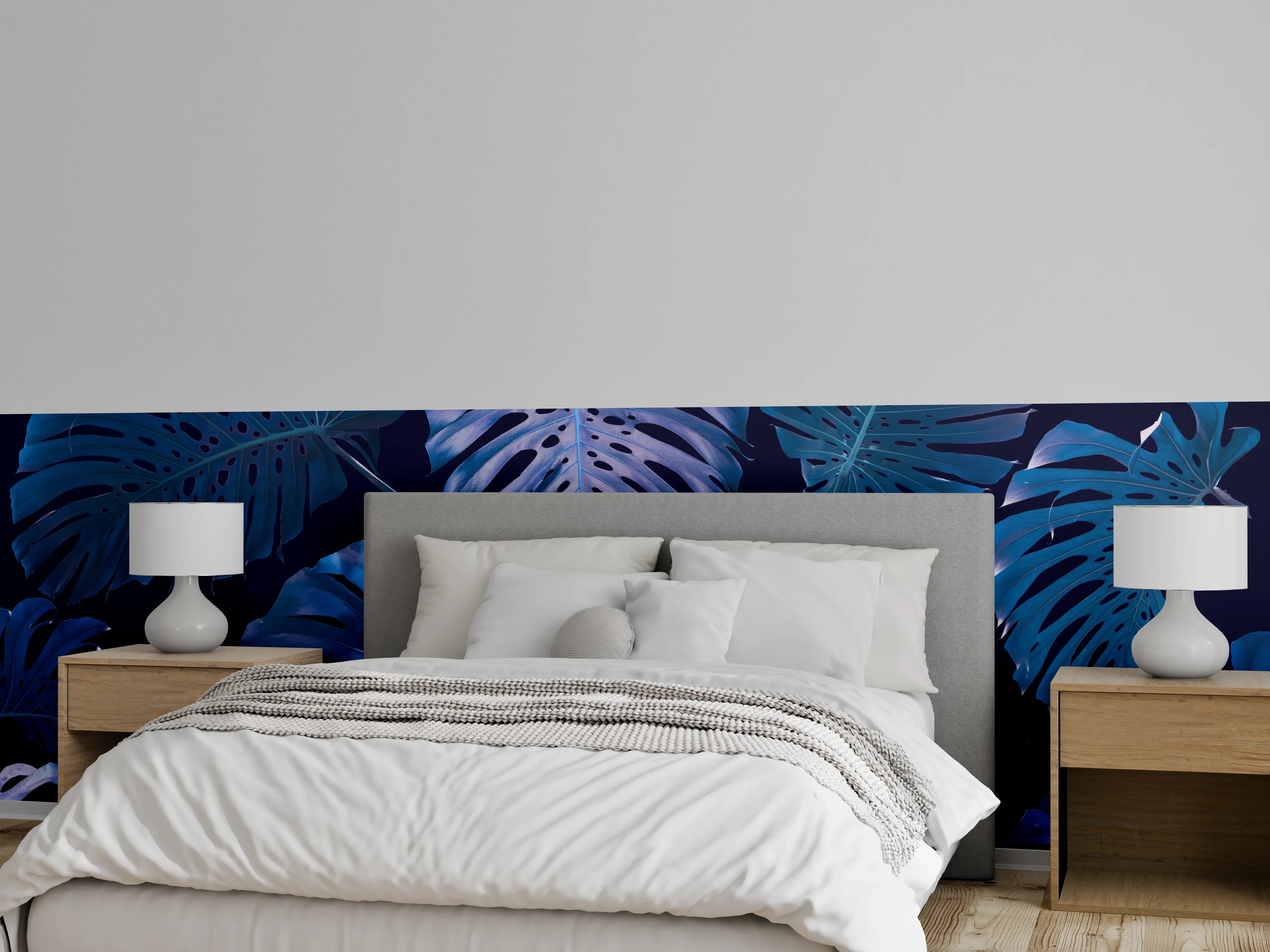 Wandverkleidung Schlafzimmer - Exotische Monstera-Blätter in Dunkelblau