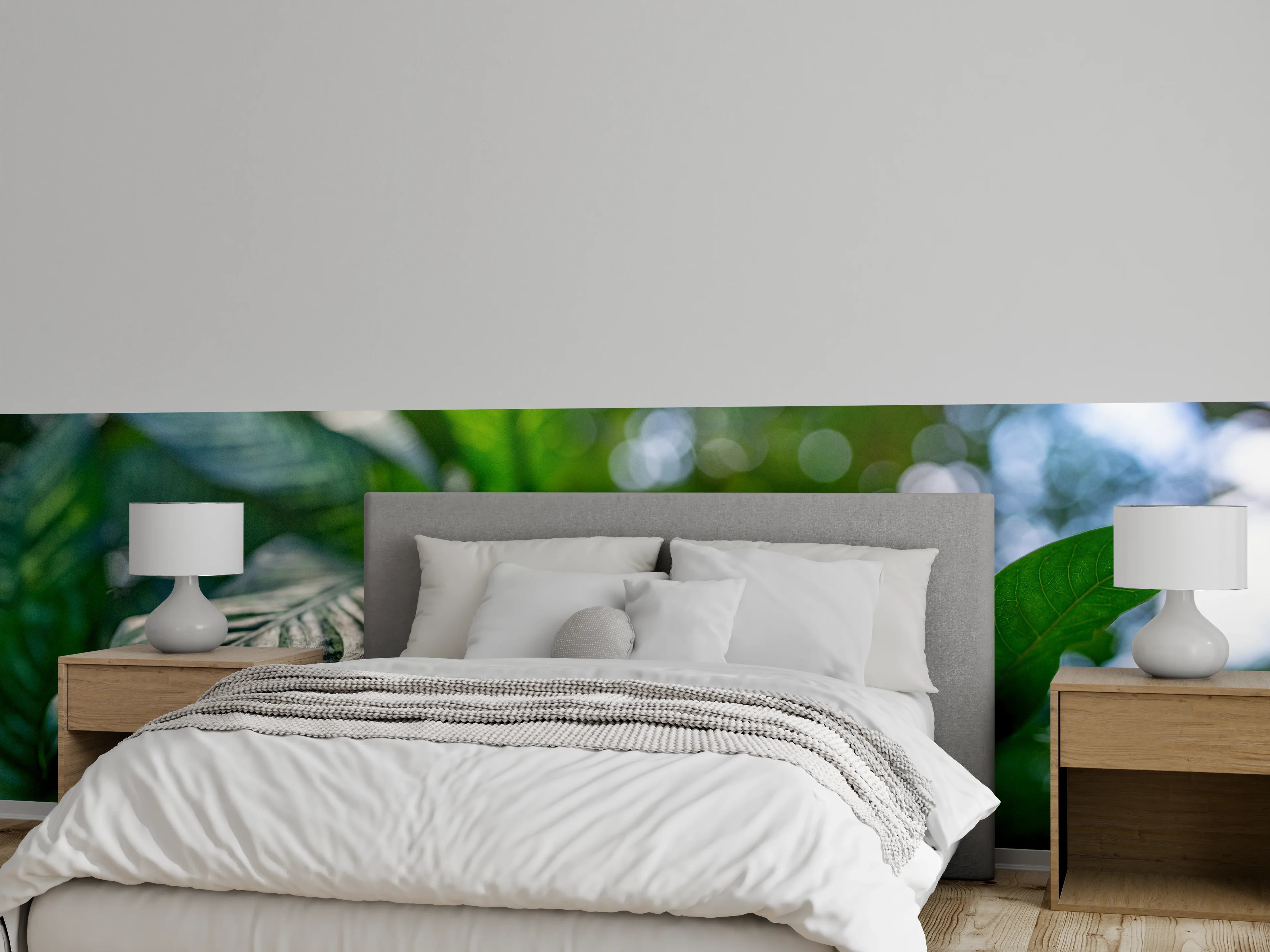 Wandverkleidung Schlafzimmer - Exotische rote Blüte im Dschungel