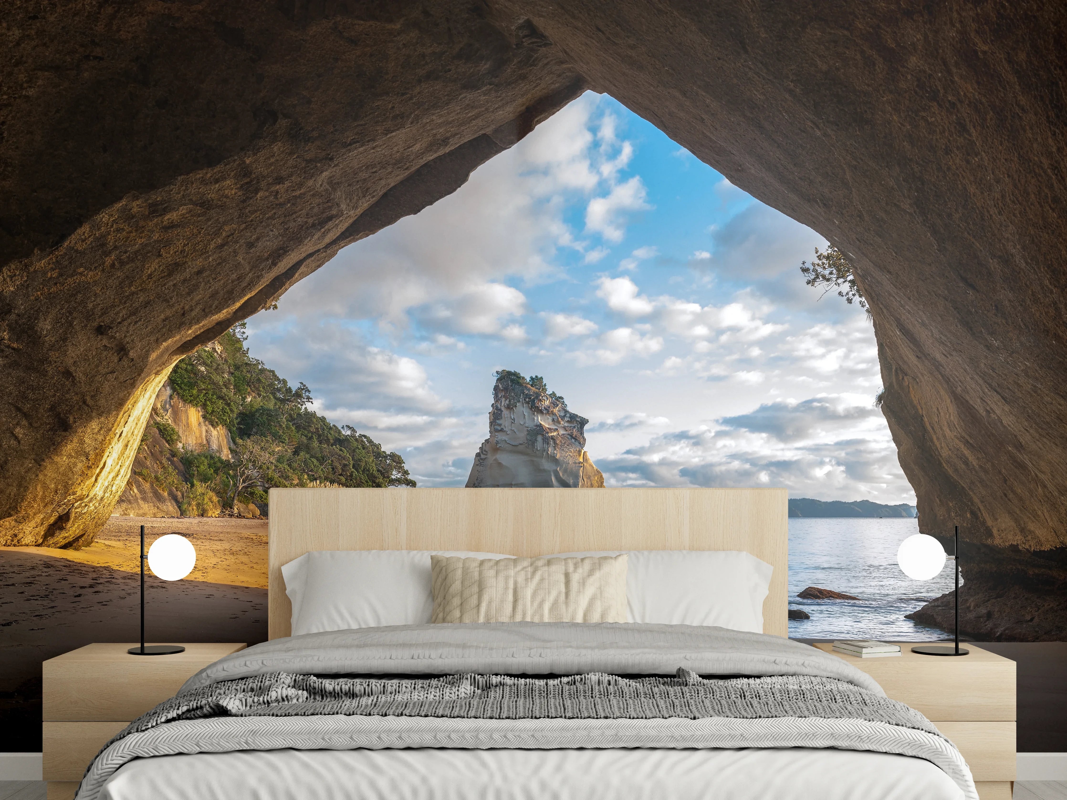 Wandverkleidung Schlafzimmer - Felsentor am Strand Panorama