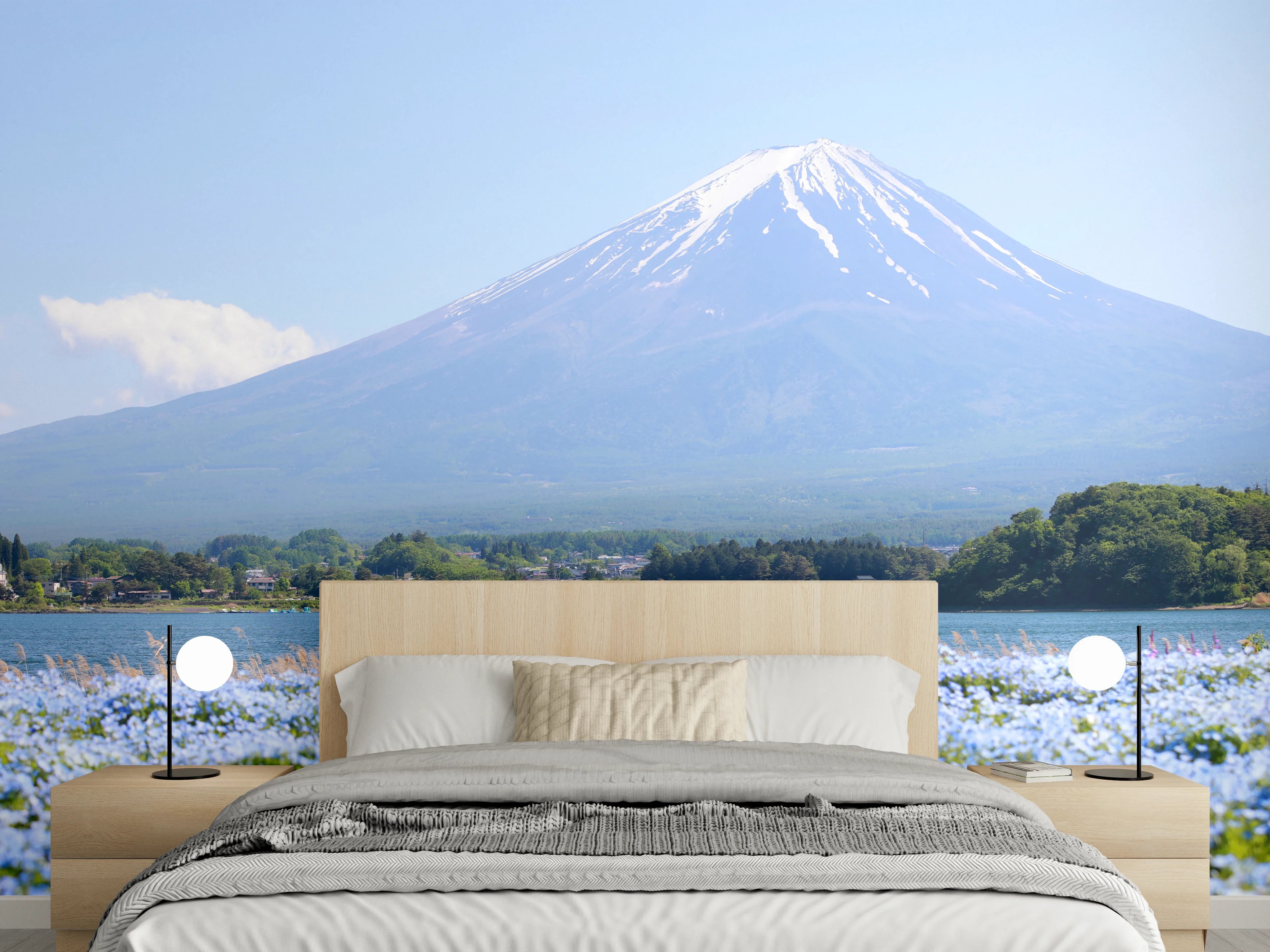 Wandverkleidung Schlafzimmer - Frühling am Fuji: Blütenpracht & See