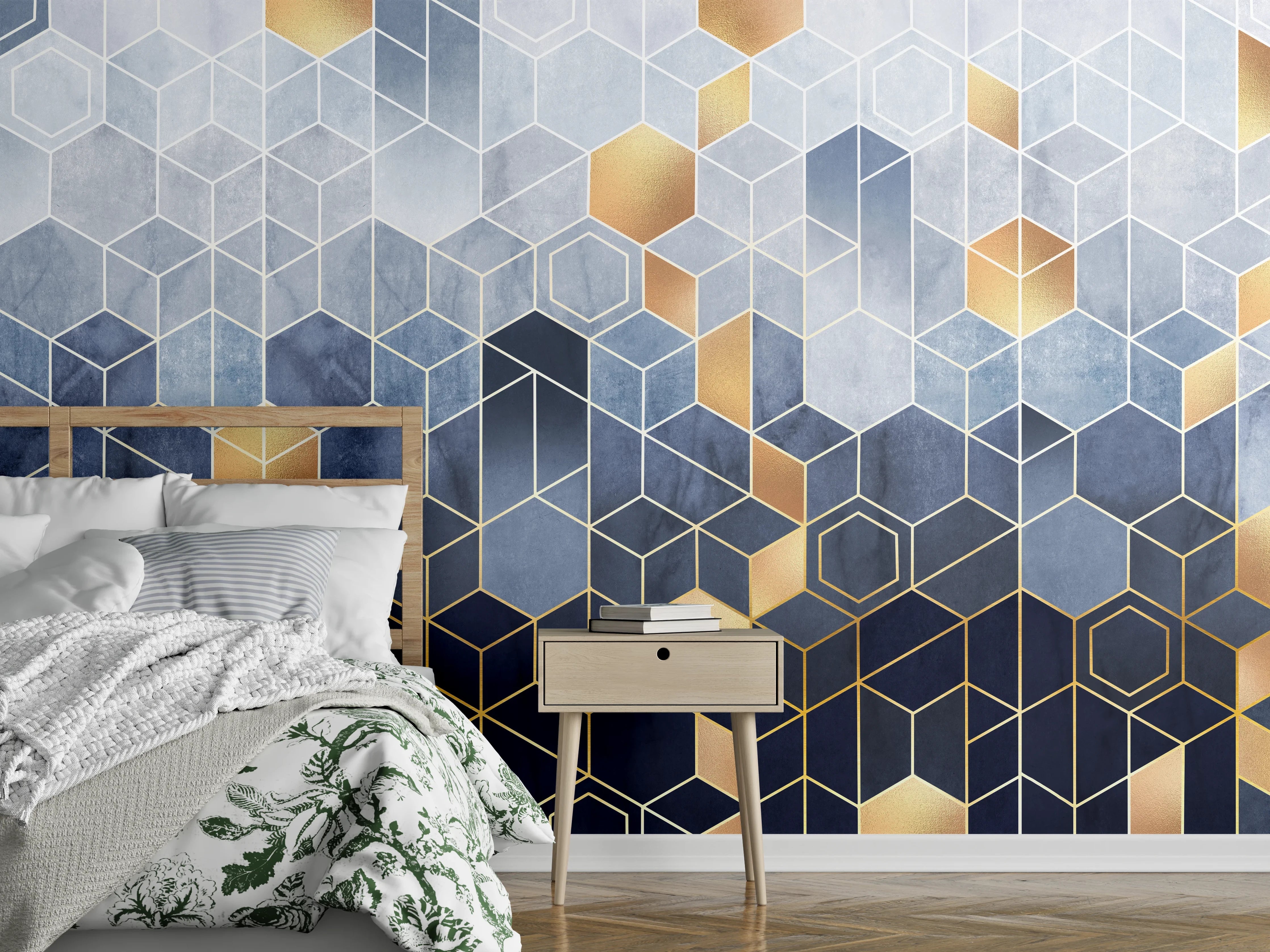 Wandverkleidung Schlafzimmer - Geometrisches Muster mit Gold und Blau