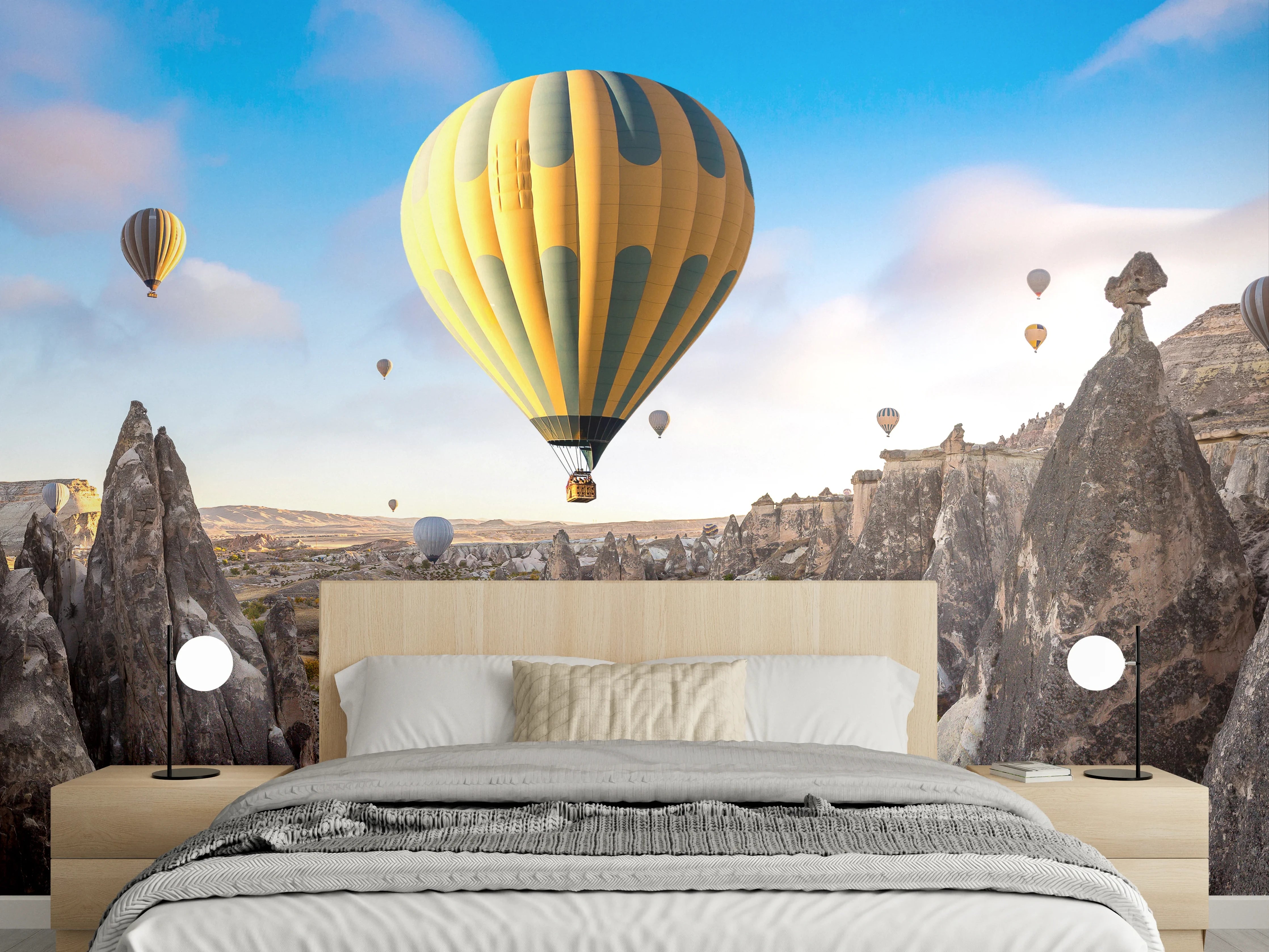 Wandverkleidung Schlafzimmer - Graue Ballonträume über weißer Weite
