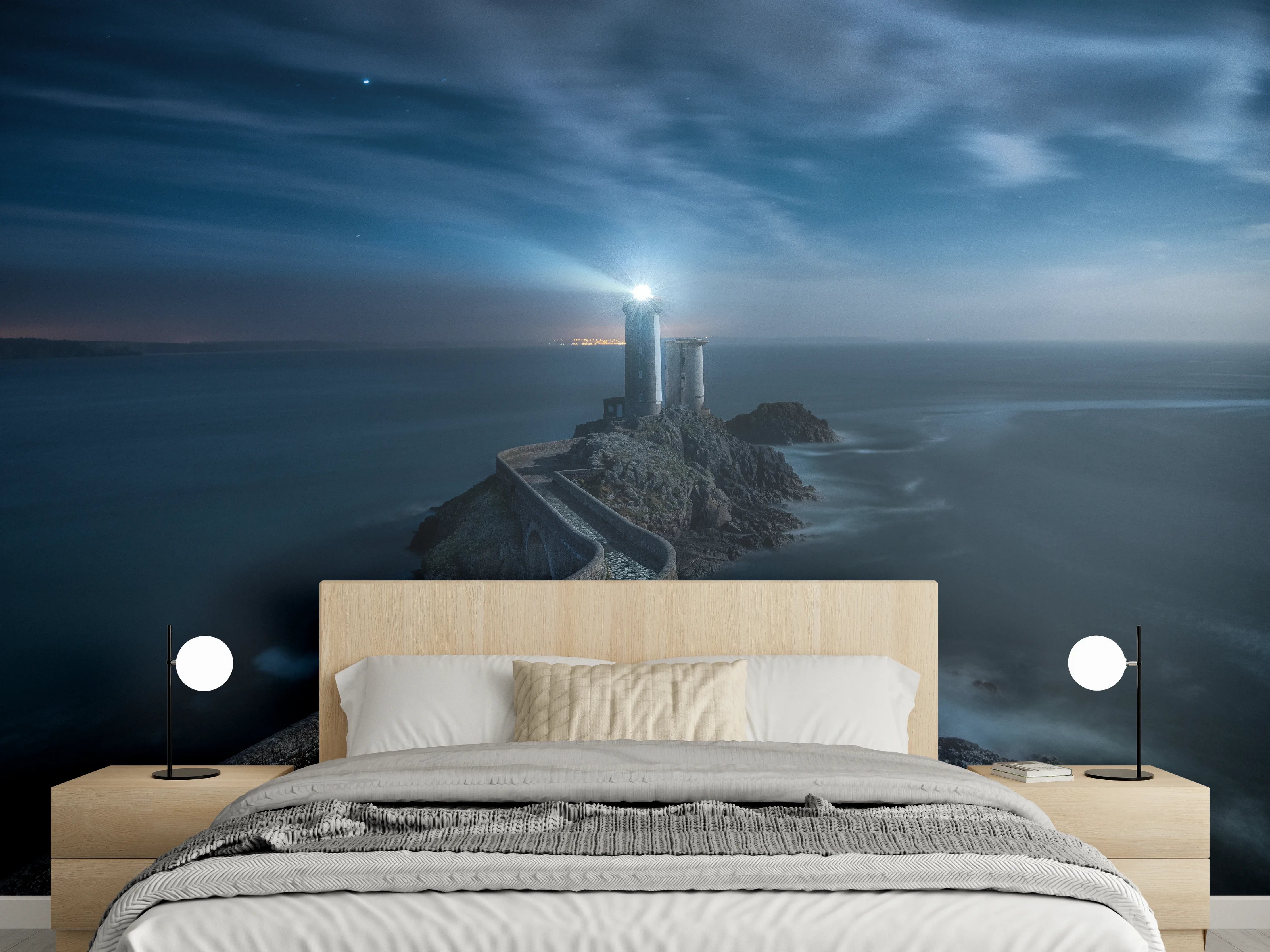 Wandverkleidung Schlafzimmer - Graue Küste: Weißer Turm im Dämmerlicht