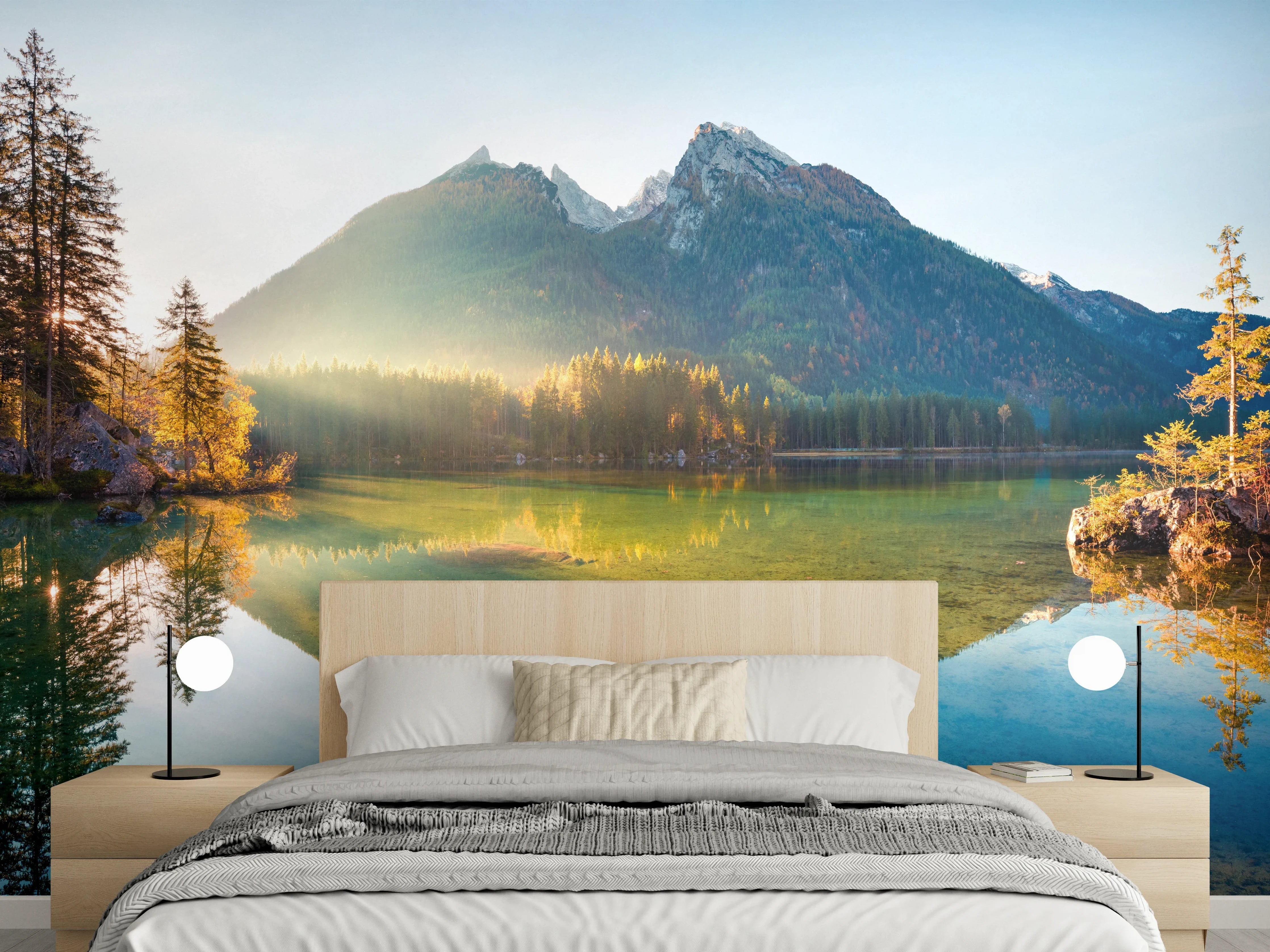Wandverkleidung Schlafzimmer - Grauer Bergseezauber – Natur Wandkunst