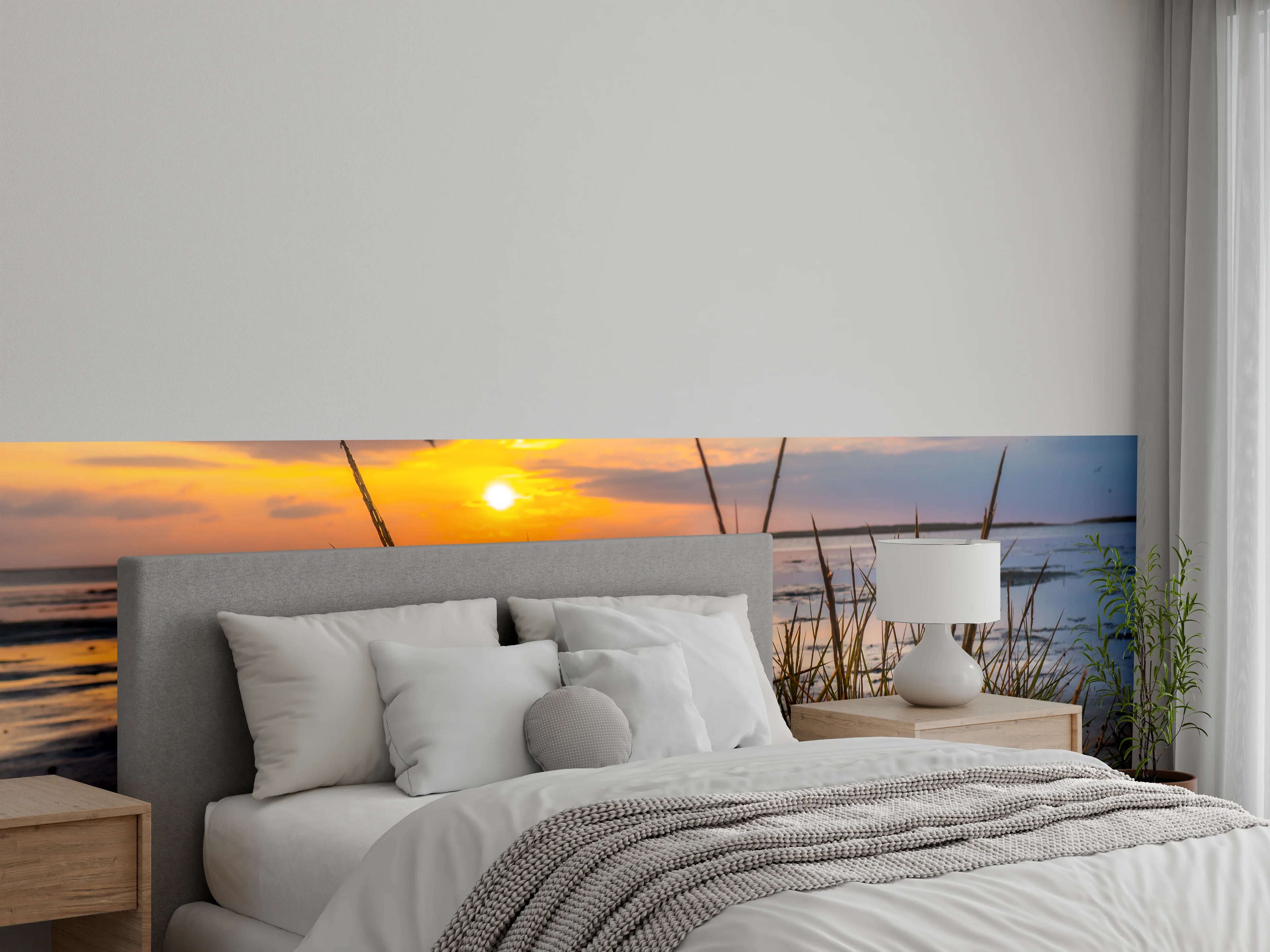 Wandverkleidung Schlafzimmer - Grauschimmer über weißem Wattenstrand