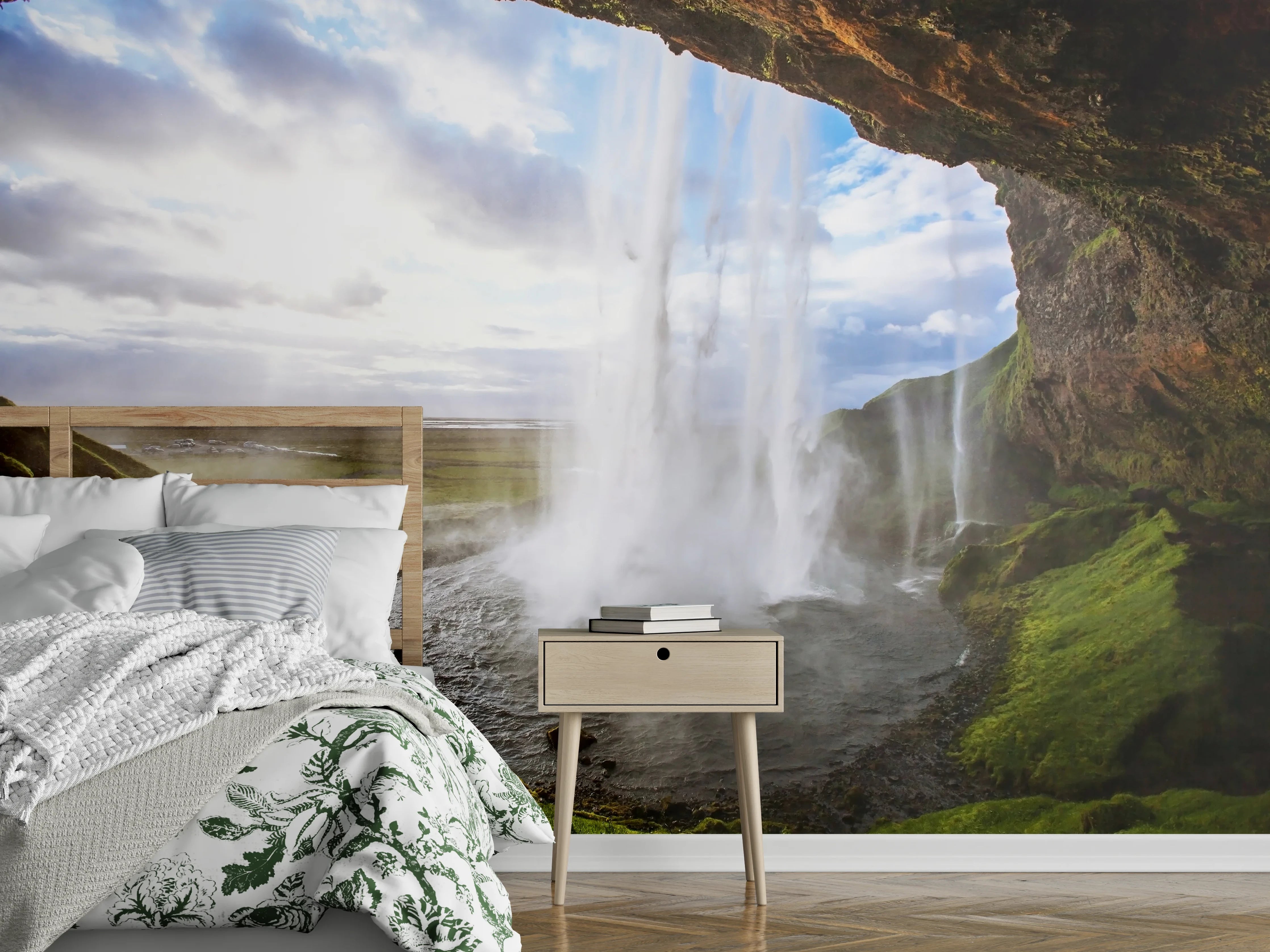 Wandverkleidung Schlafzimmer - Grauschimmernde Wasserfall-Idylle