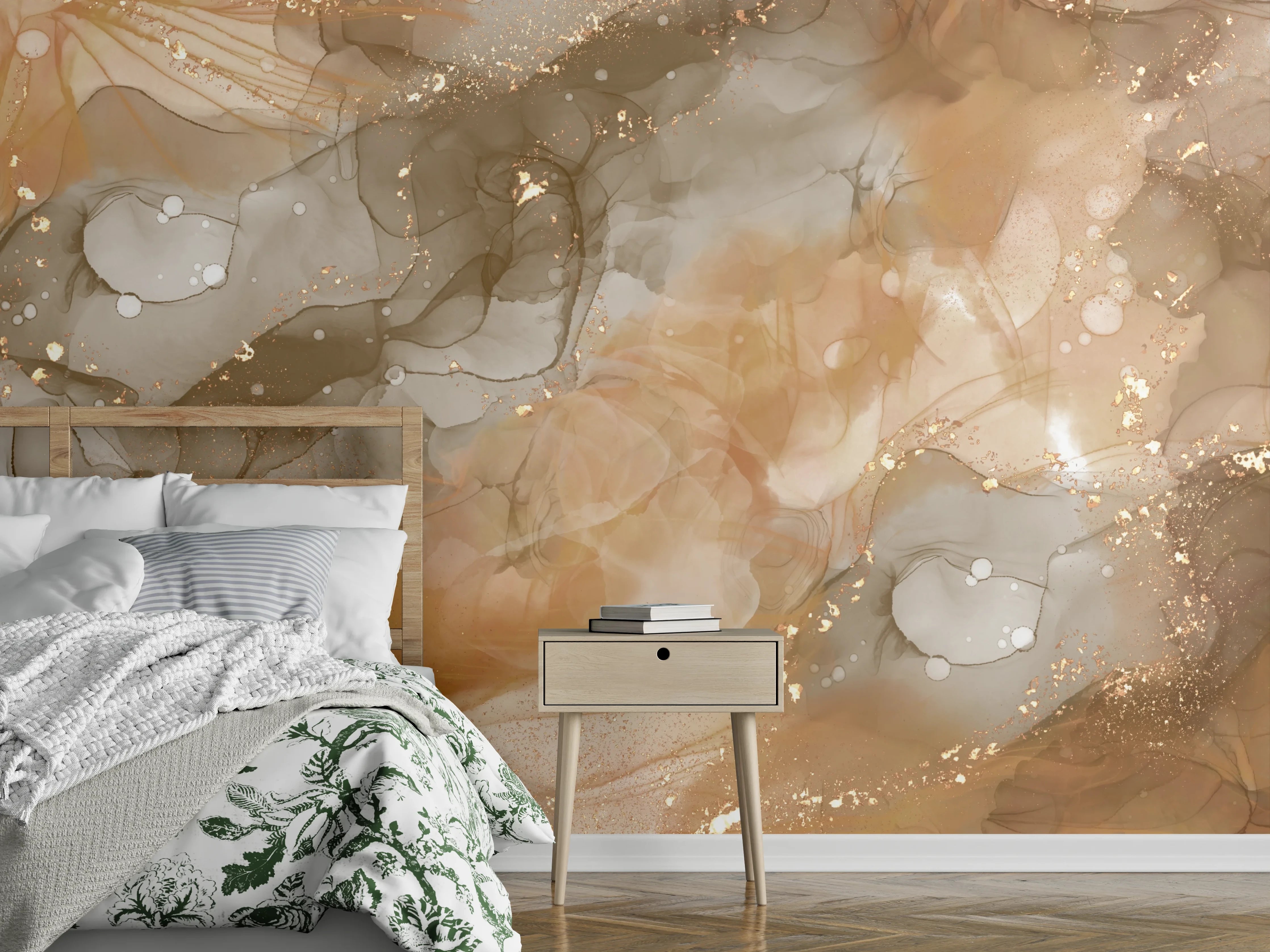 Wandverkleidung Schlafzimmer - Grauweißer Marmorglanz mit Gold Flair