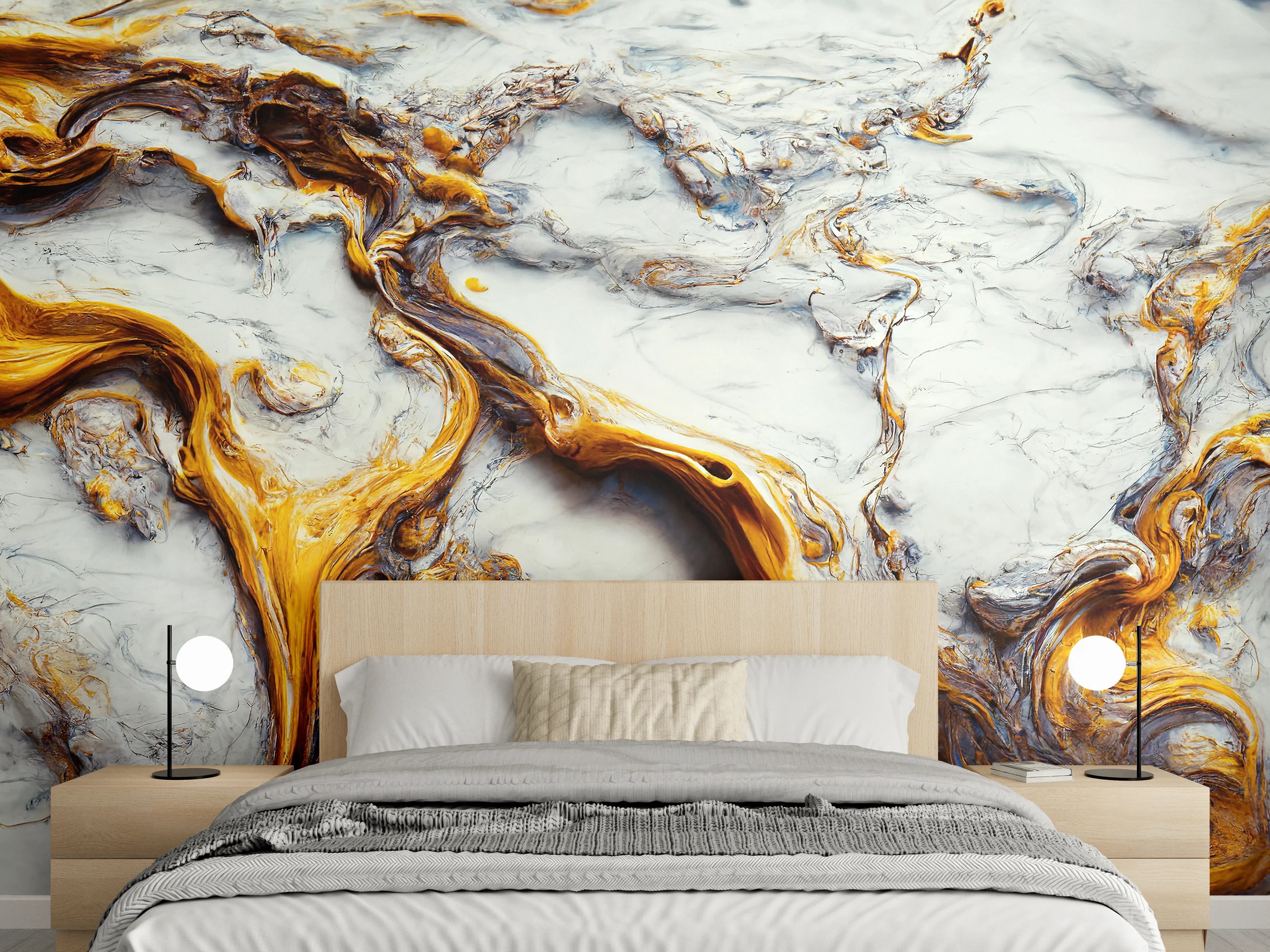 Wandverkleidung Schlafzimmer - Grauweißer Marmorlook mit Goldakzenten