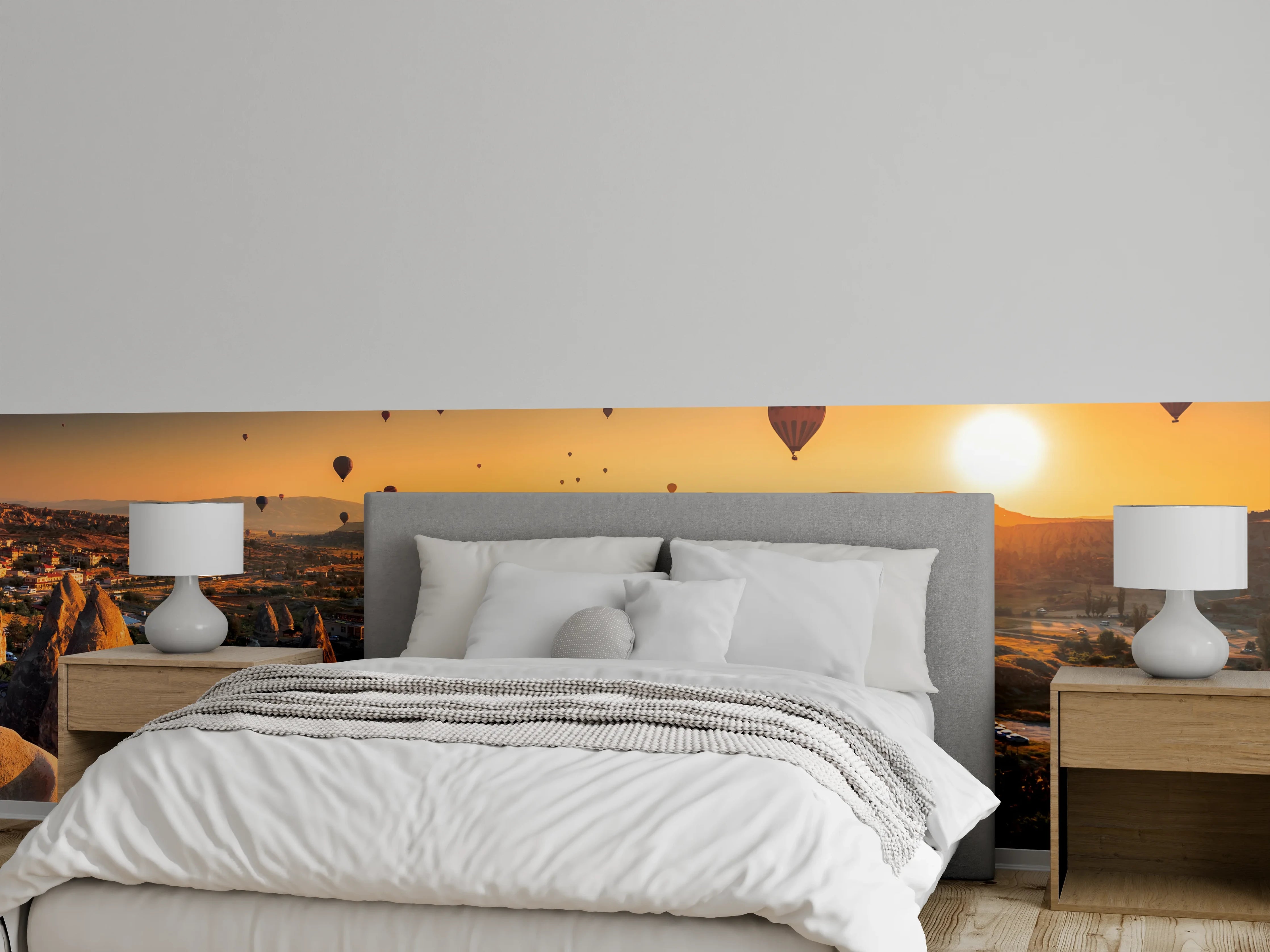 Wandverkleidung Schlafzimmer - Heißluftballons über Kappadokien bei Sonnenaufgang