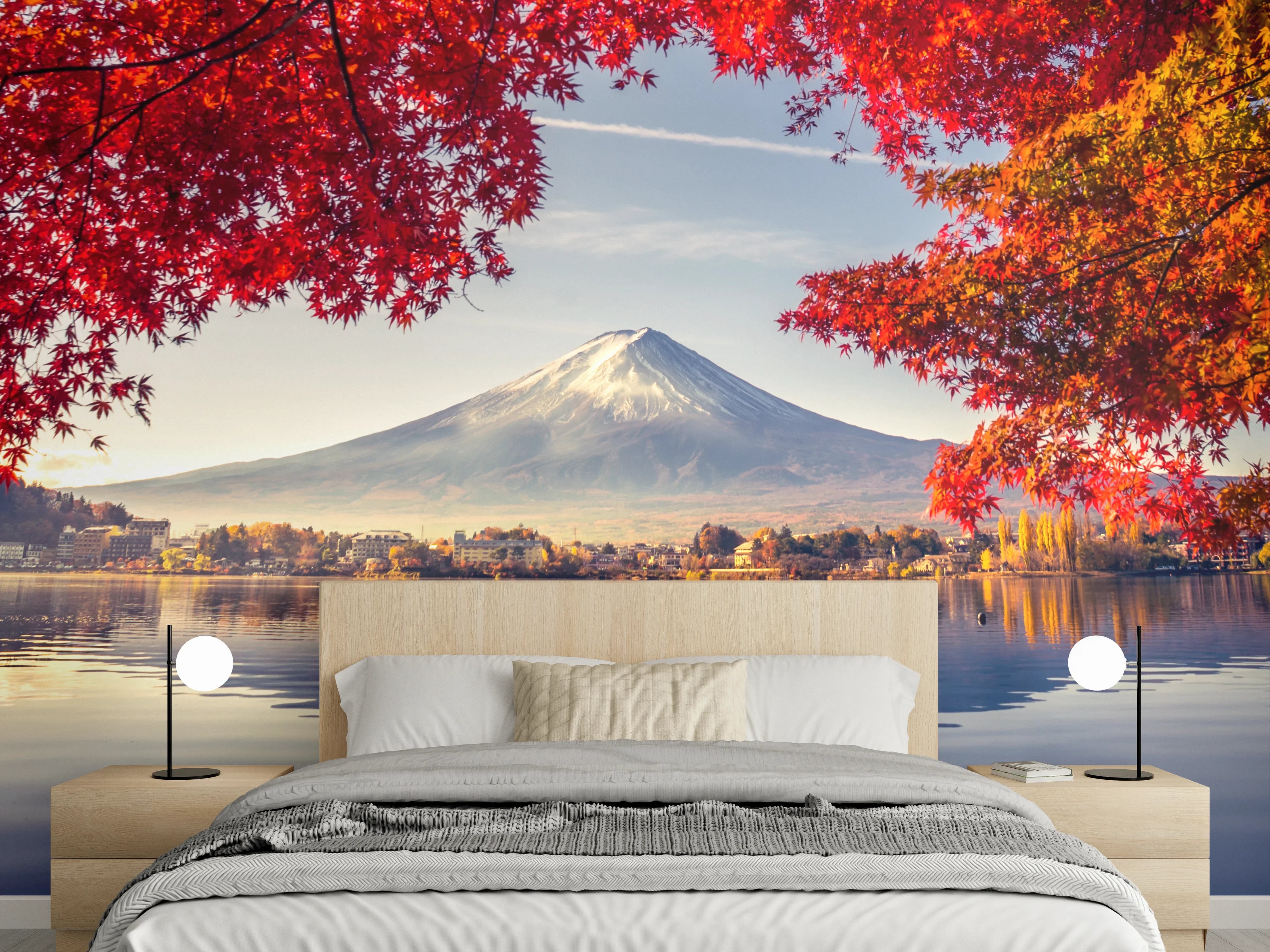 Wandverkleidung Schlafzimmer - Herbstpanorama am Fuji: Naturidylle genießen