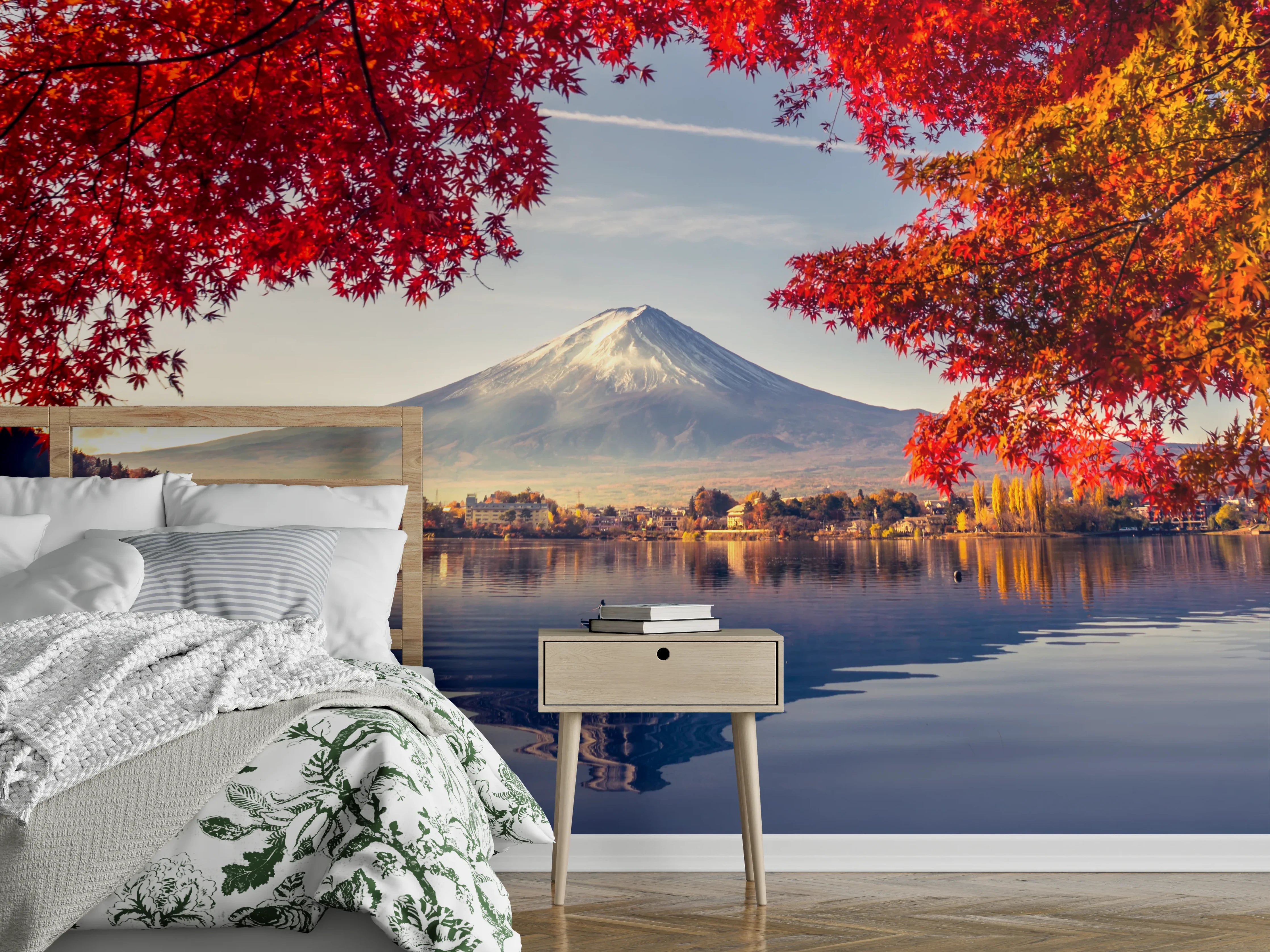 Wandverkleidung Schlafzimmer - Herbstpanorama am Fuji: Naturidylle genießen