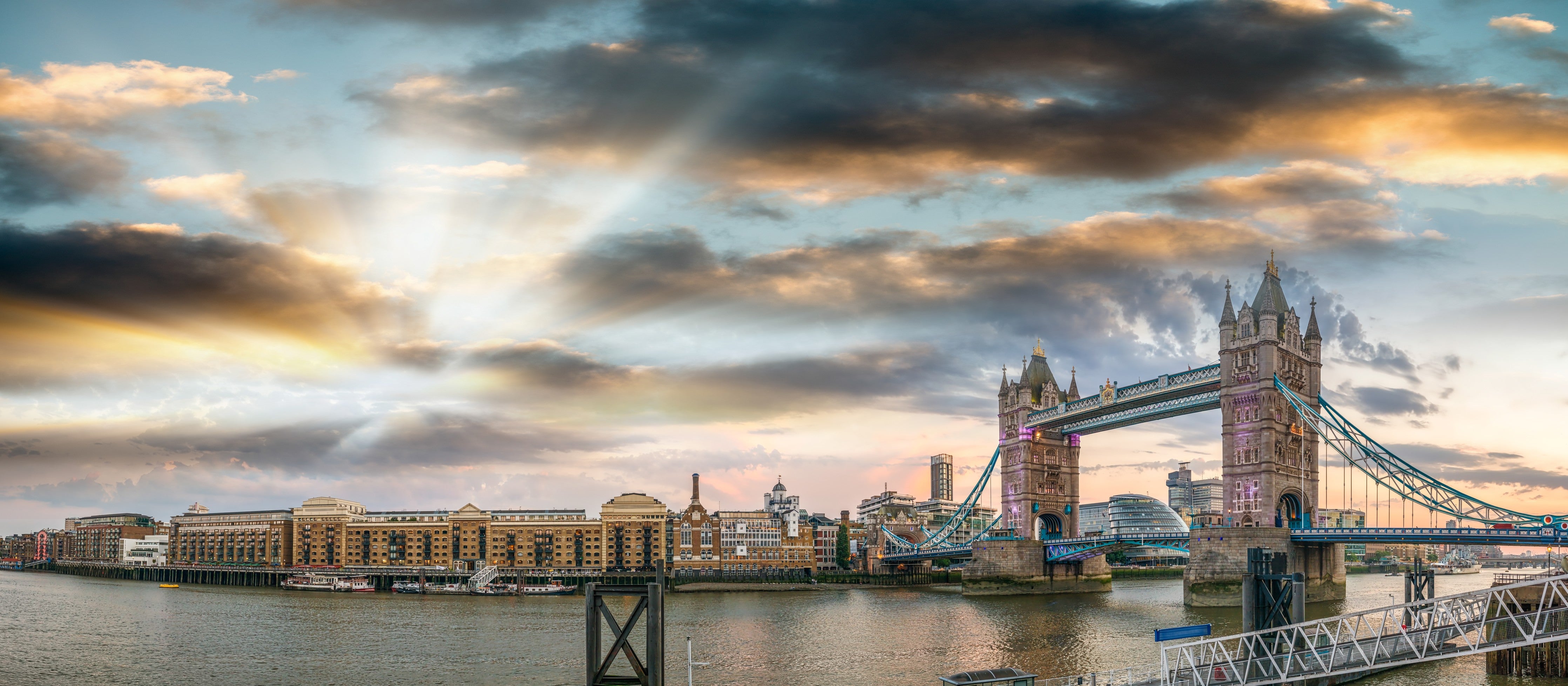 Wandverkleidung Schlafzimmer-Ikonische Tower Bridge in London