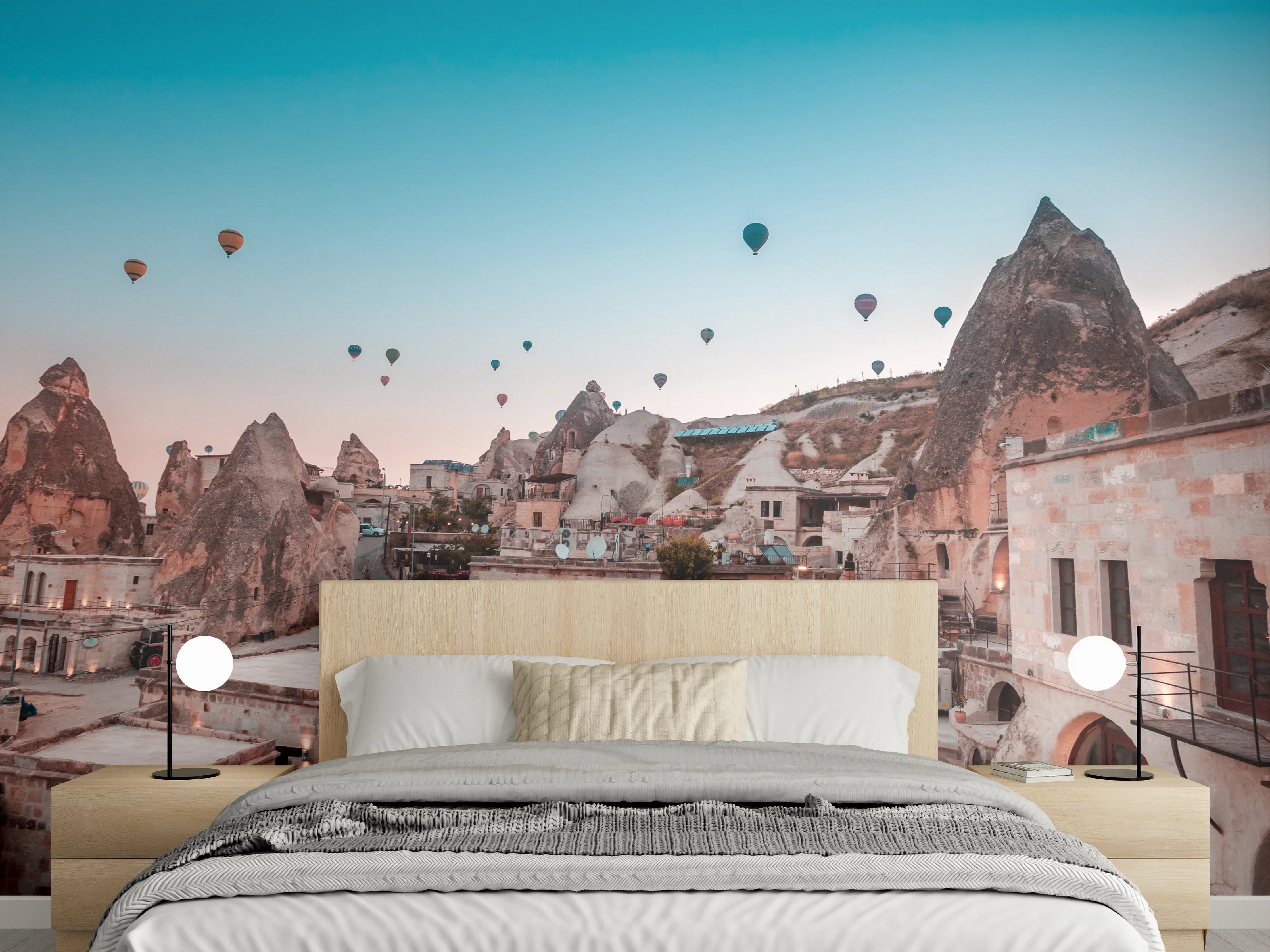 Wandverkleidung Schlafzimmer - Kappadokien Skyline mit Heißluftballons