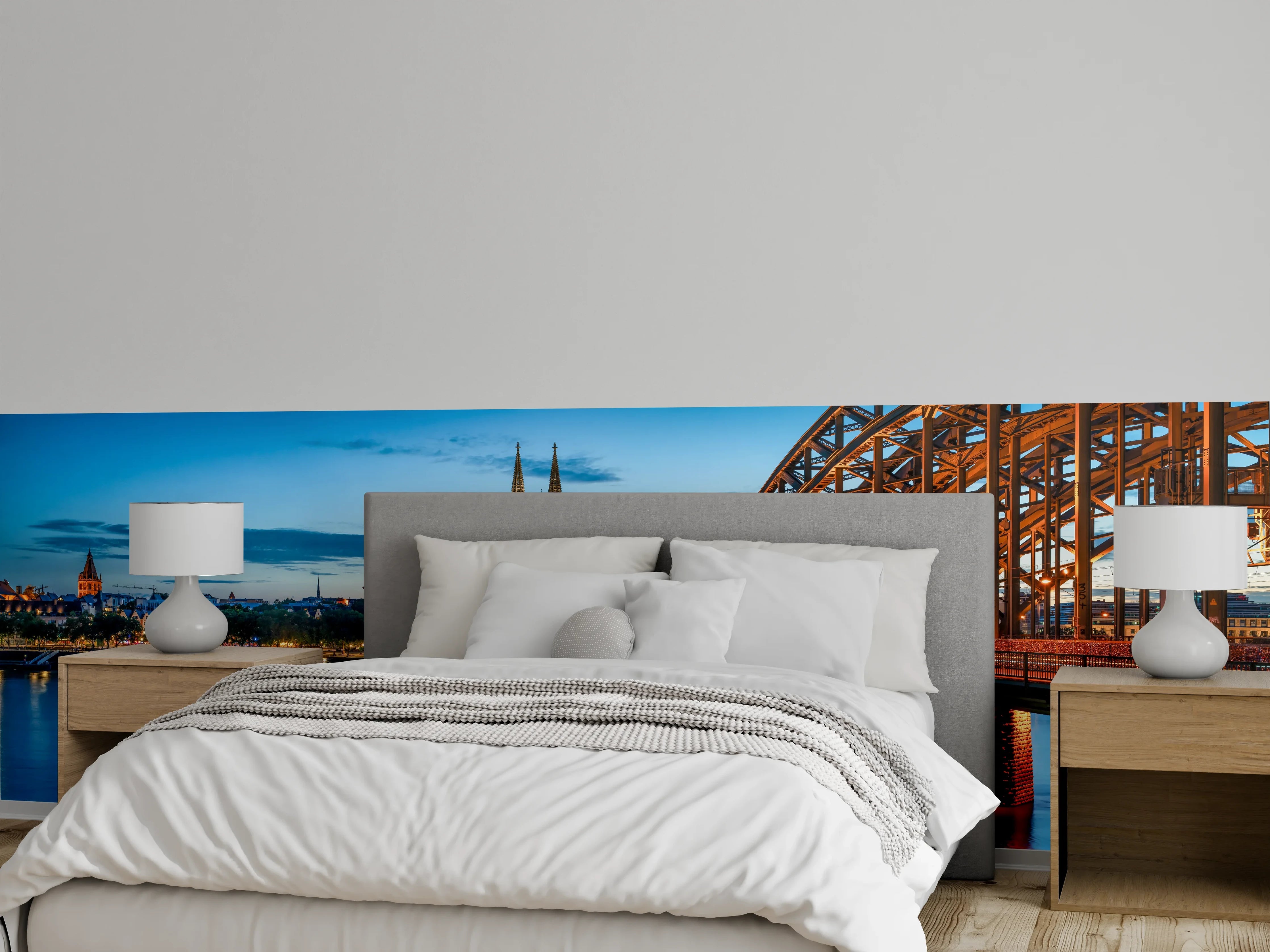Wandverkleidung Schlafzimmer - Kölner Dom und Hohenzollernbrücke bei Nacht