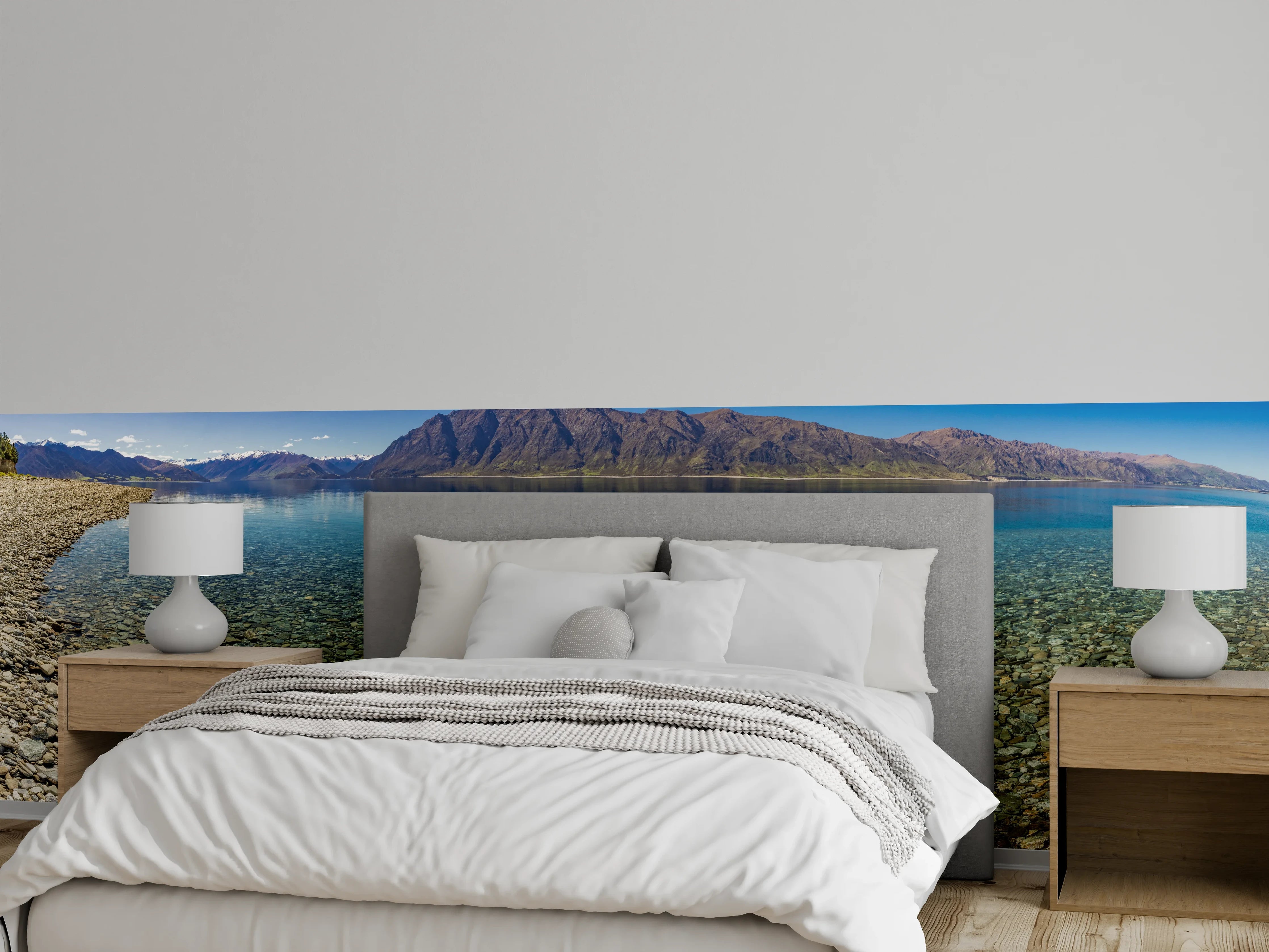 Wandverkleidung Schlafzimmer - Kristallklarer Bergsee mit Gebirgspanorama