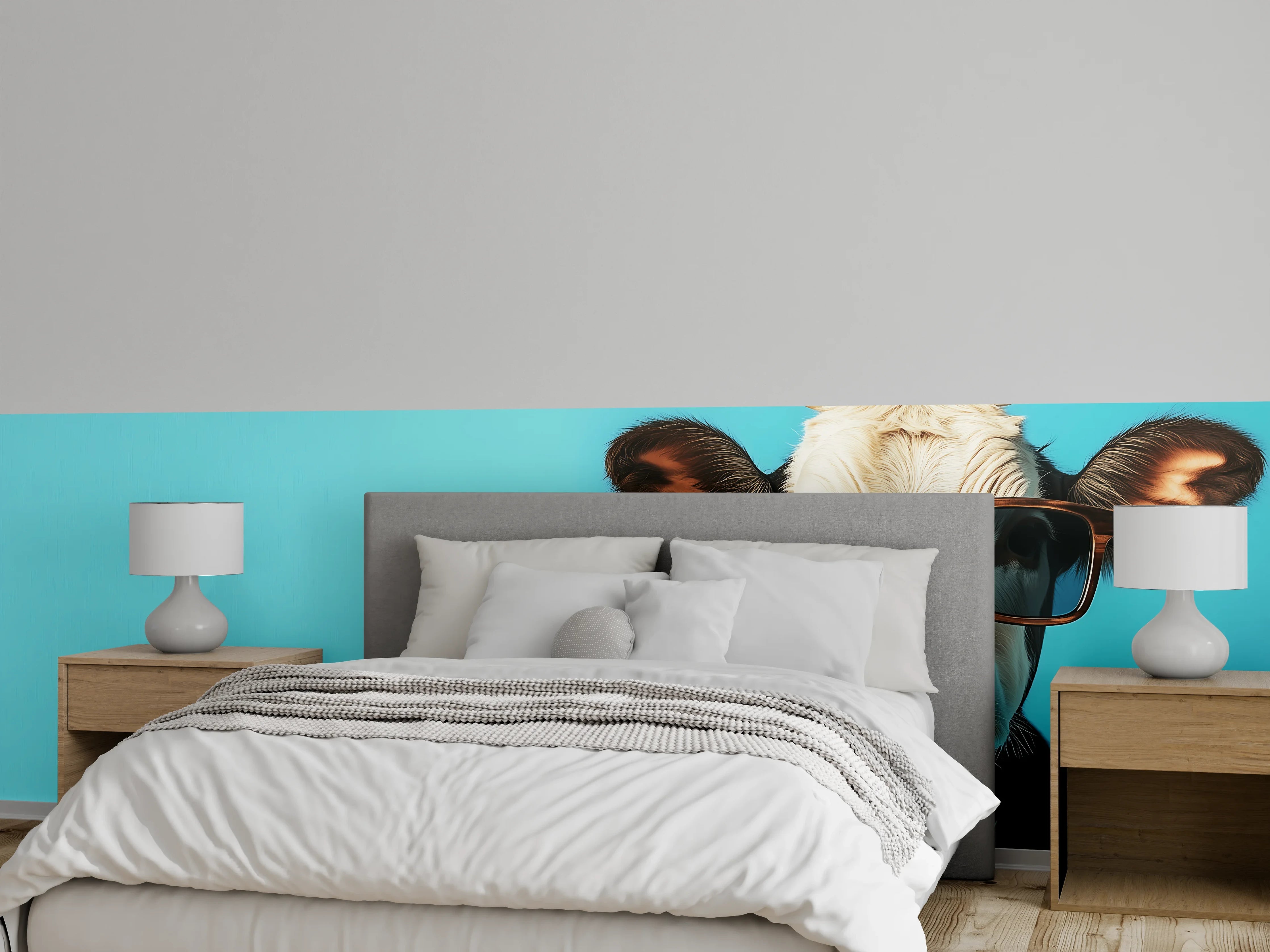 Wandverkleidung Schlafzimmer - Kuh mit Sonnenbrille, Türkis