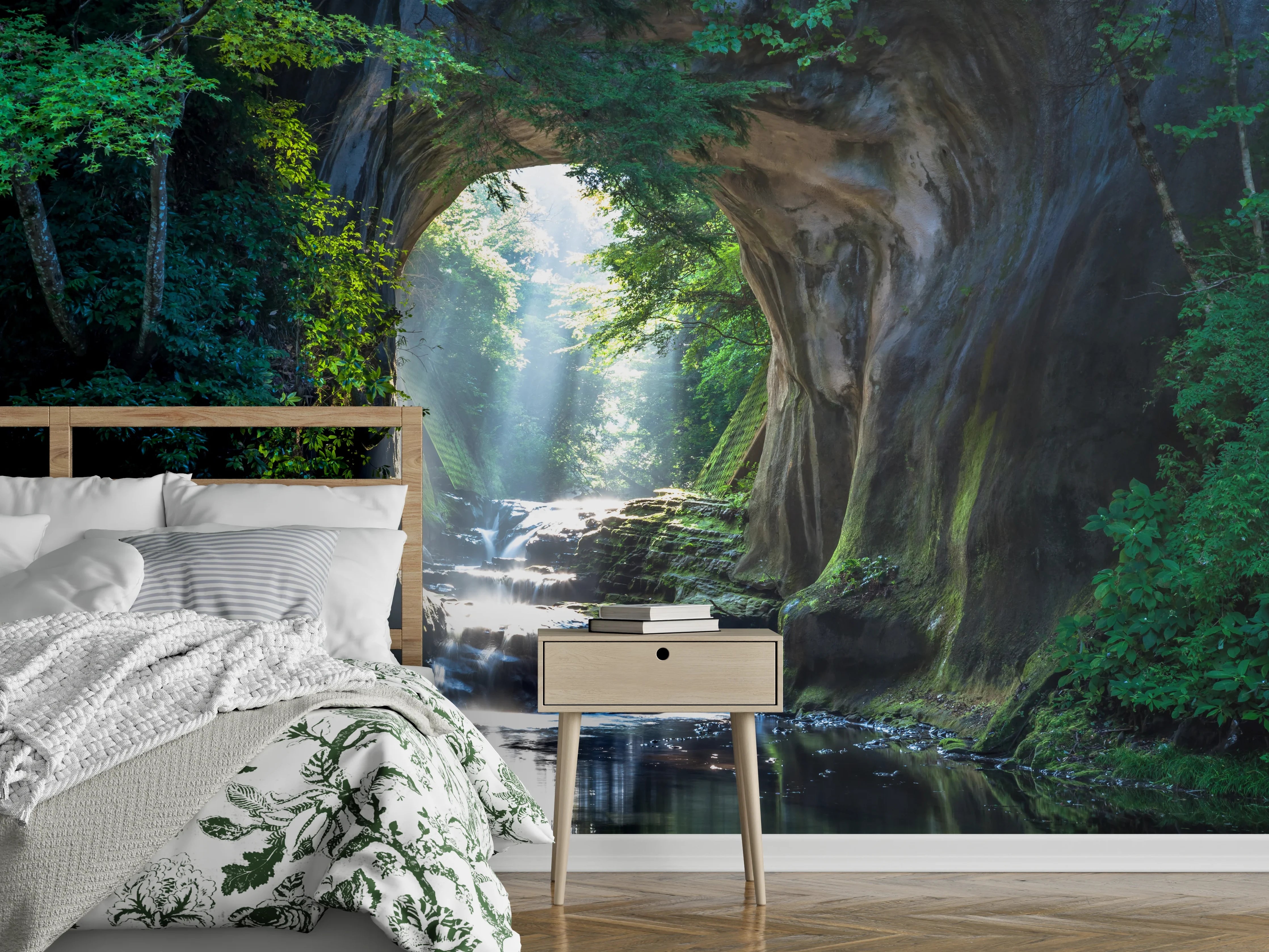 Wandverkleidung Schlafzimmer - Märchenhafte Naturbrücke am Wasserfall