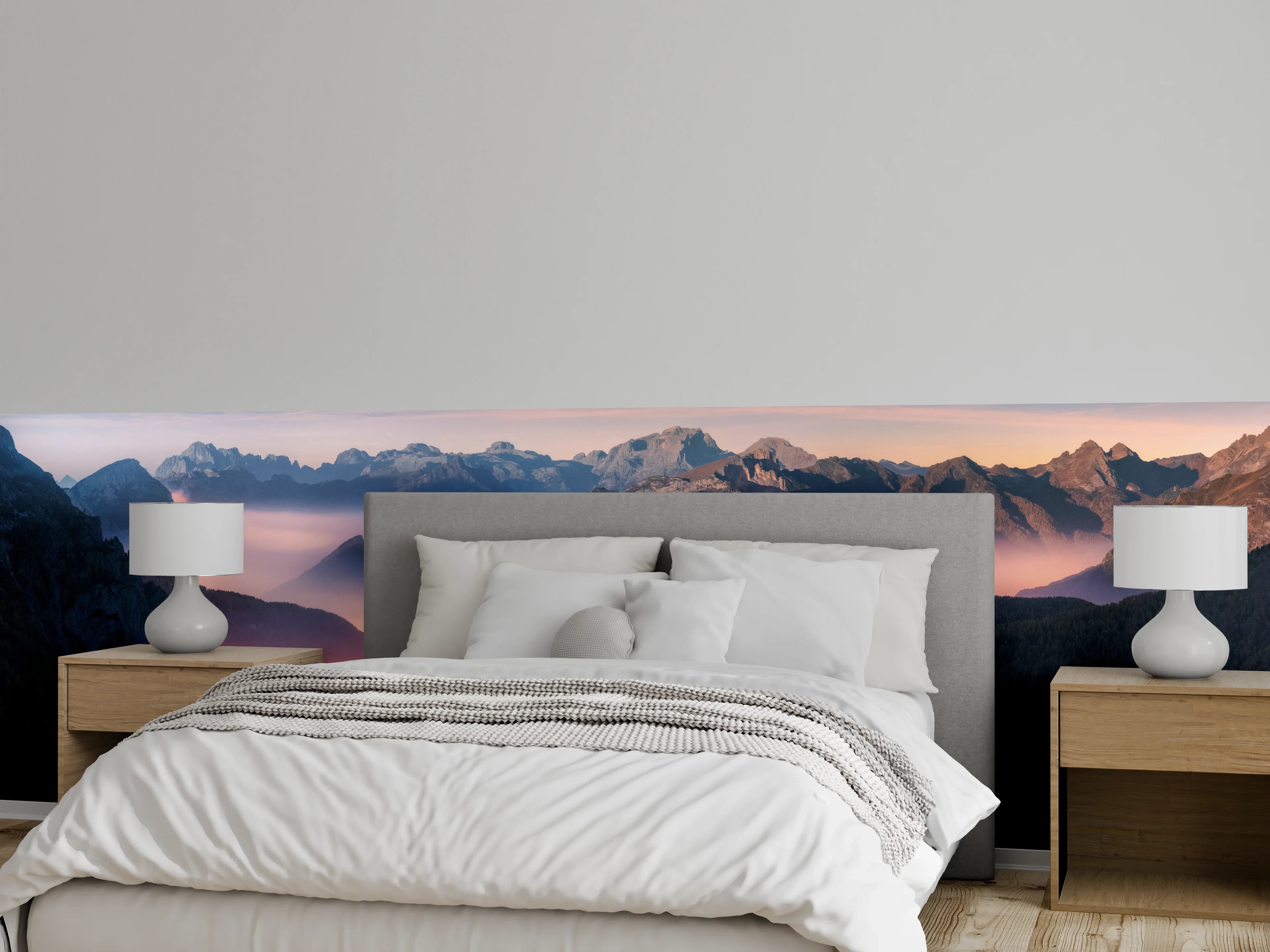 Wandverkleidung Schlafzimmer - Magische Berglandschaft bei Sonnenaufgang